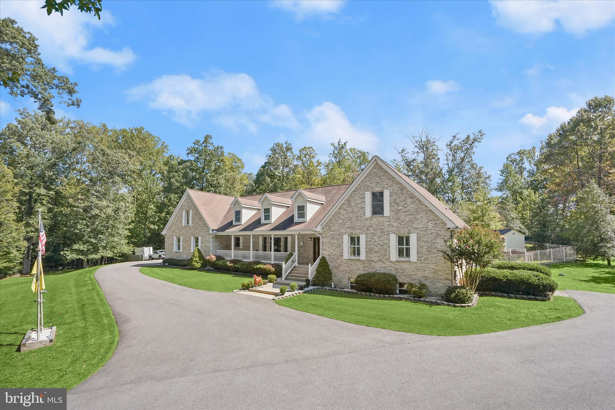 831 GOVERNOR BRIDGE ROAD