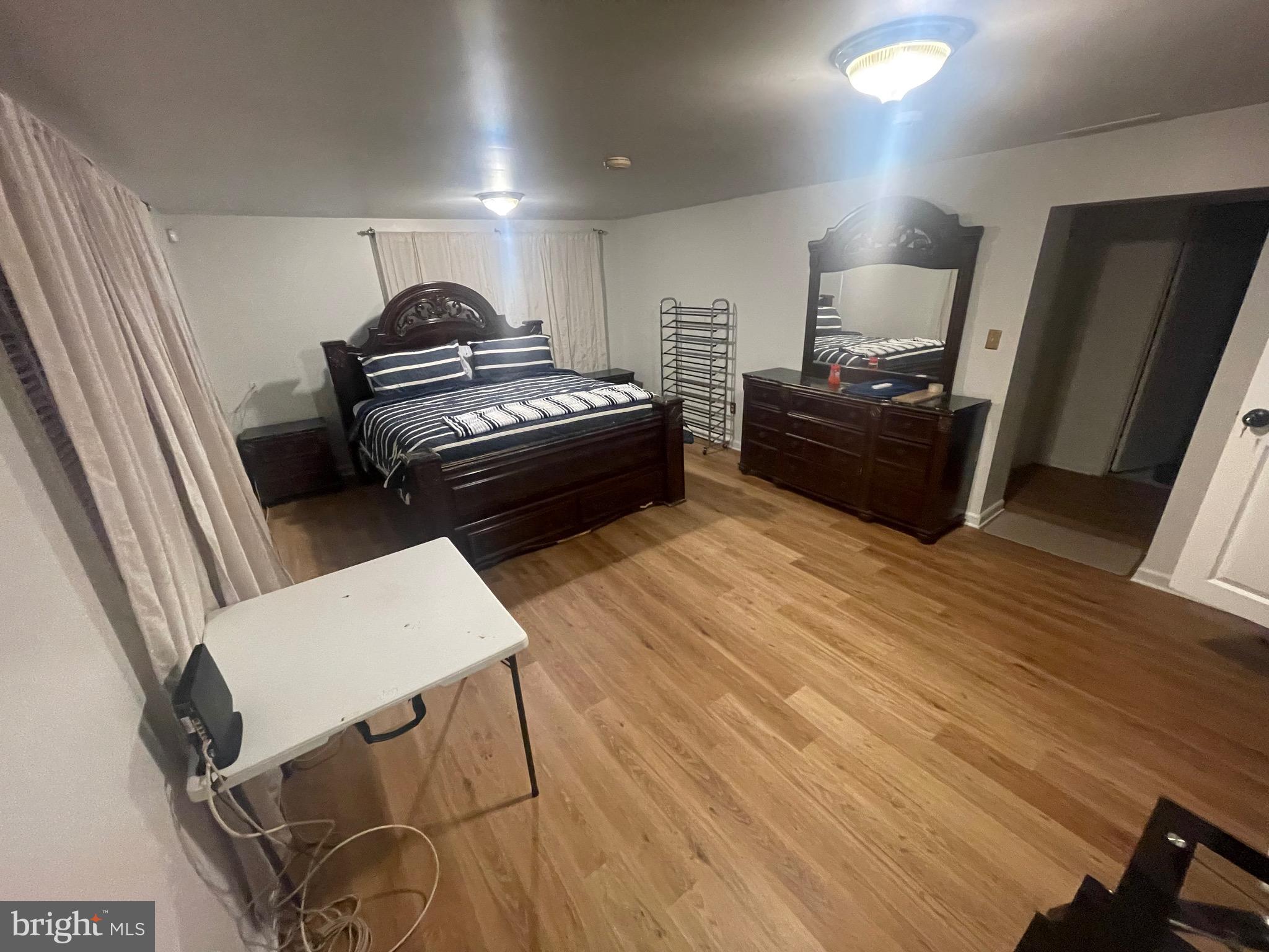 FORT WASHINGTON - Residential Lease