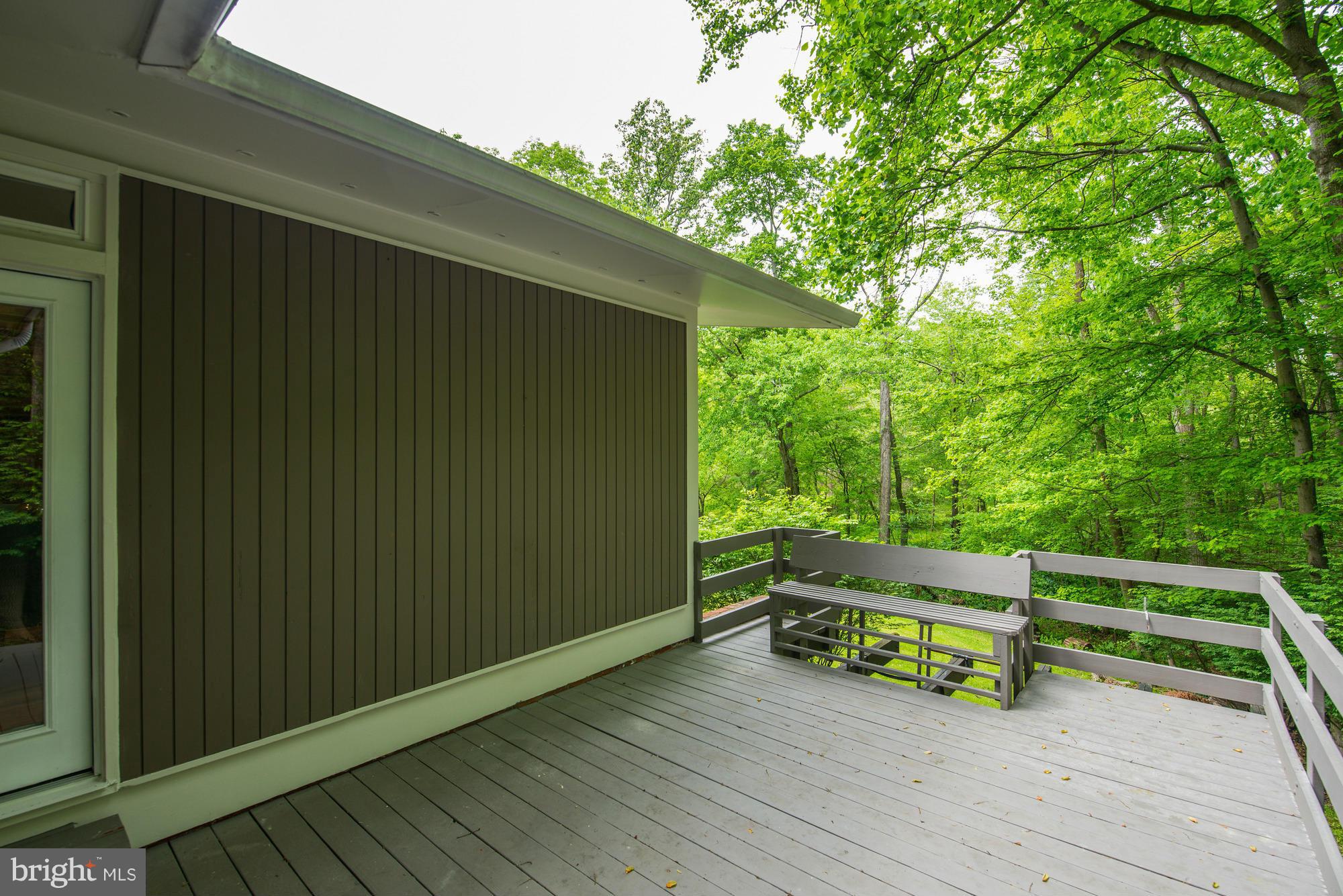 HOLLINRIDGE - Residential