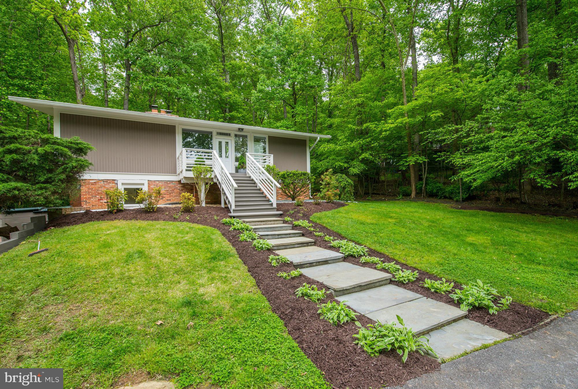 HOLLINRIDGE - Residential