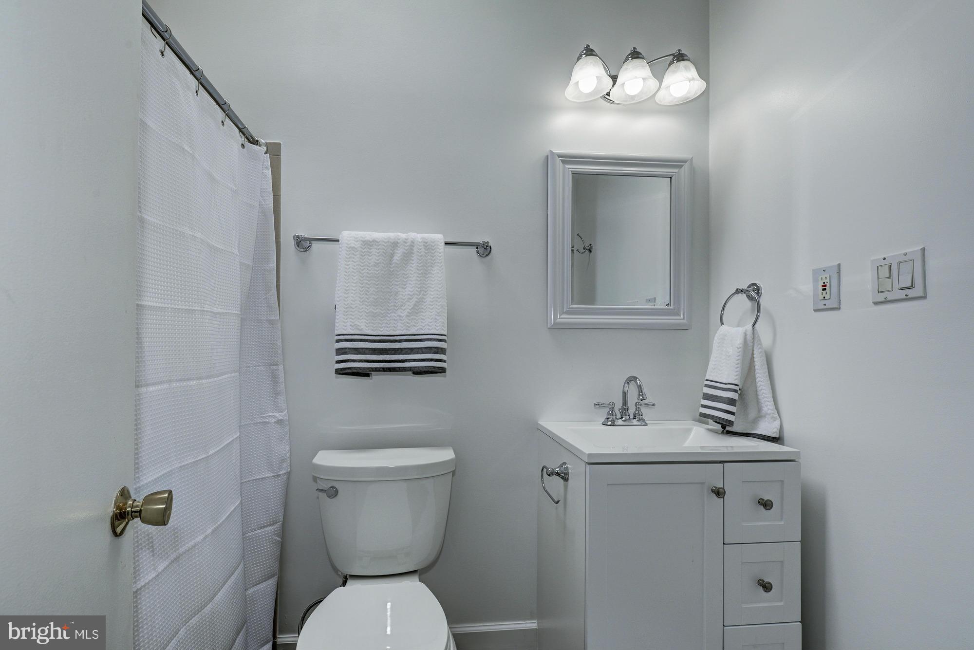 HOLLINRIDGE - Residential