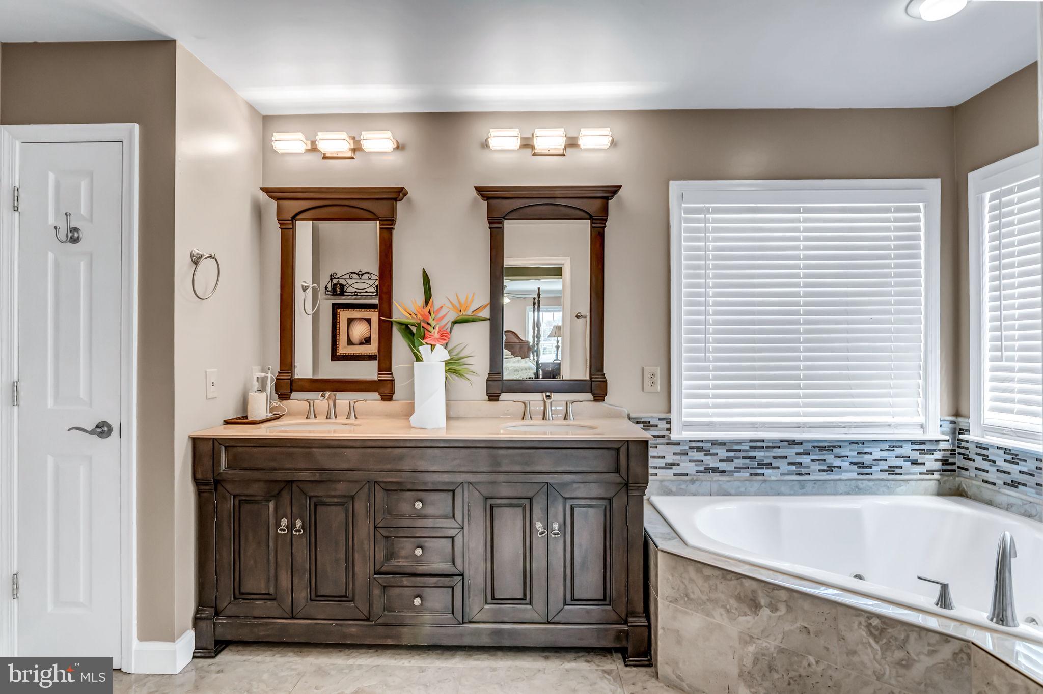 TIMBERLAKE - Residential