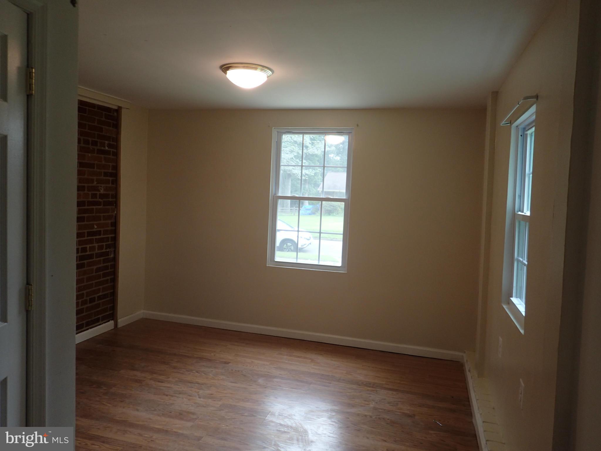 EDSALL PARK - Residential Lease