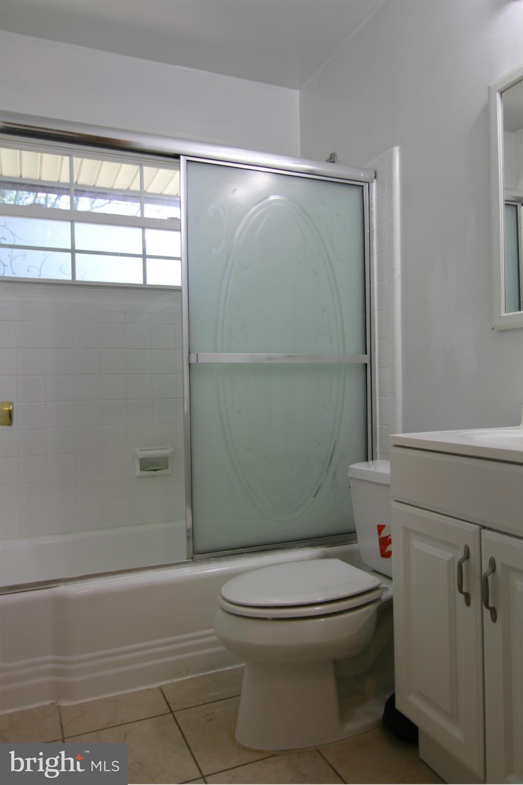 EDSALL PARK - Residential Lease