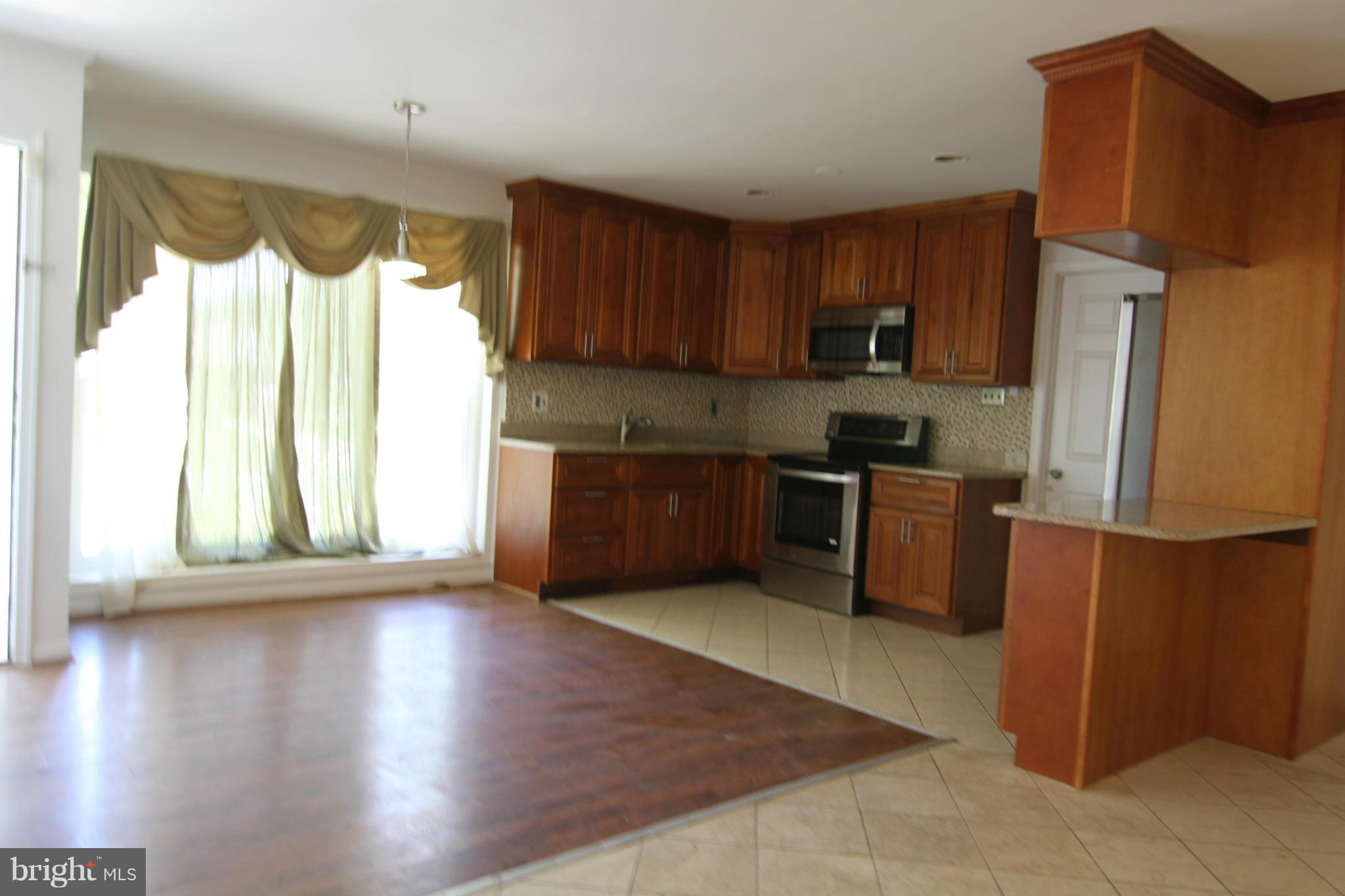 EDSALL PARK - Residential Lease