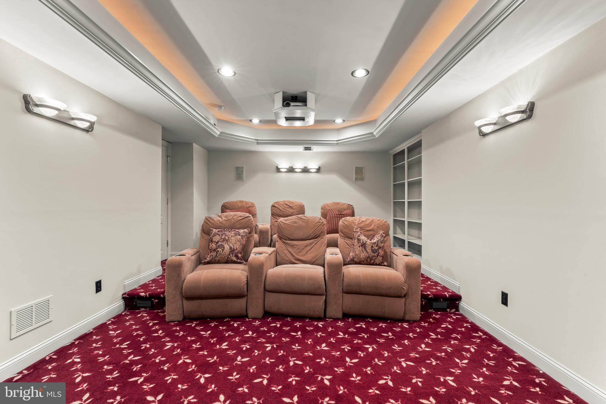 NORTHAMPTON RIDGE - Residential