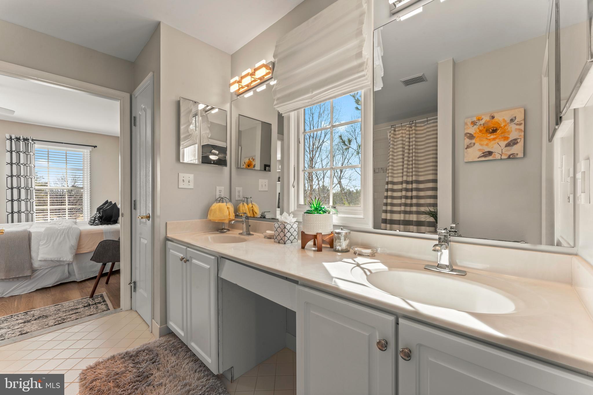 NORTHAMPTON RIDGE - Residential