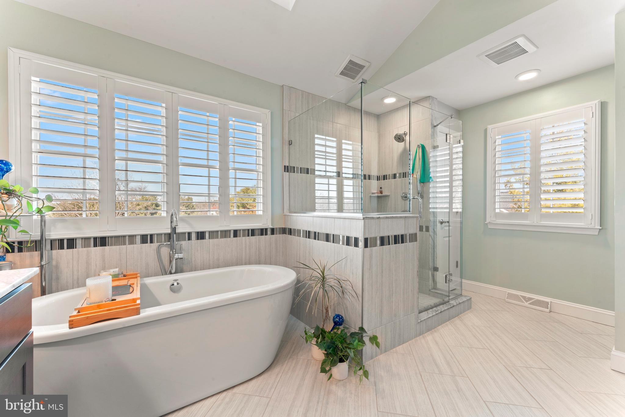 NORTHAMPTON RIDGE - Residential