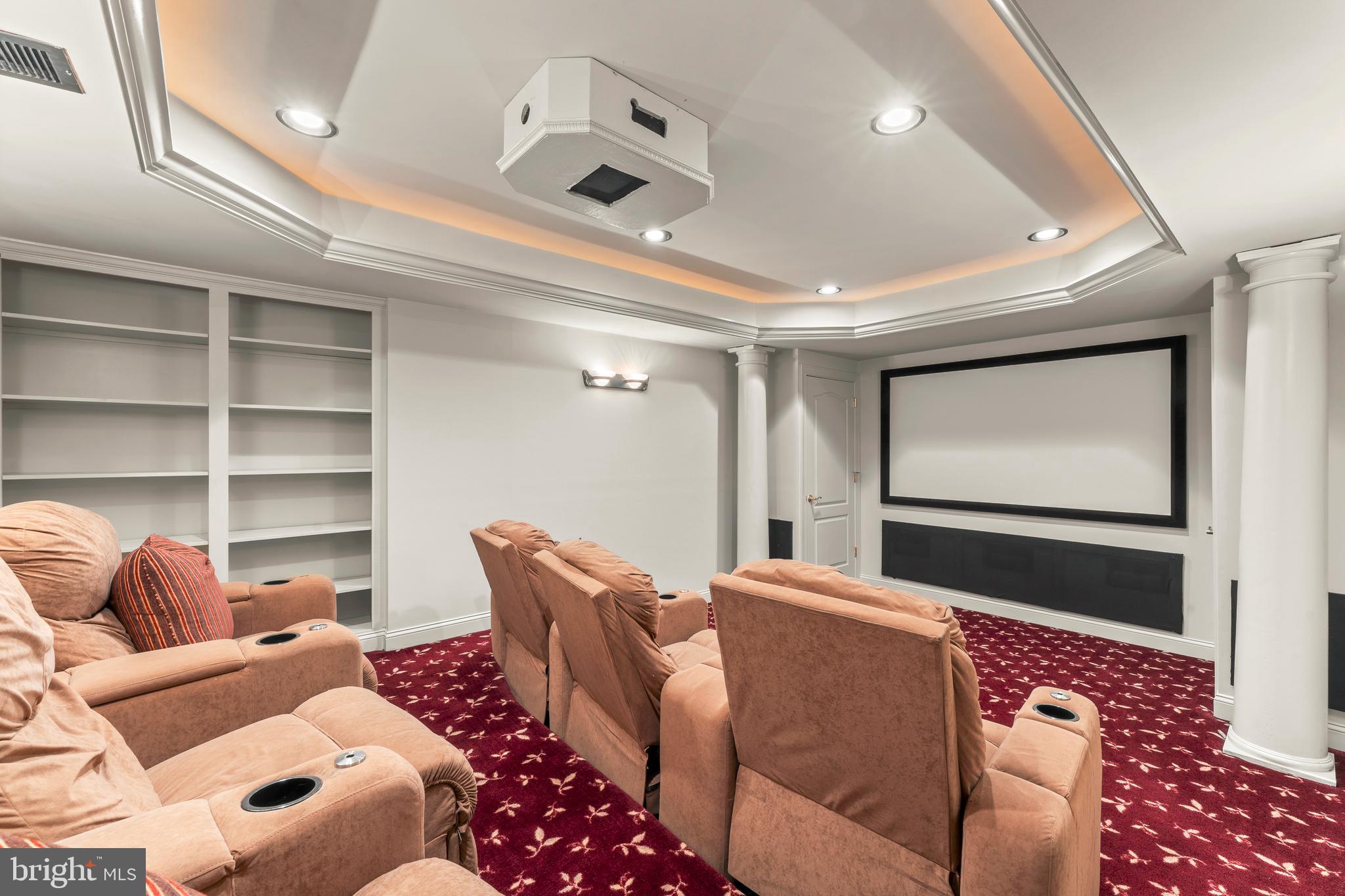 NORTHAMPTON RIDGE - Residential