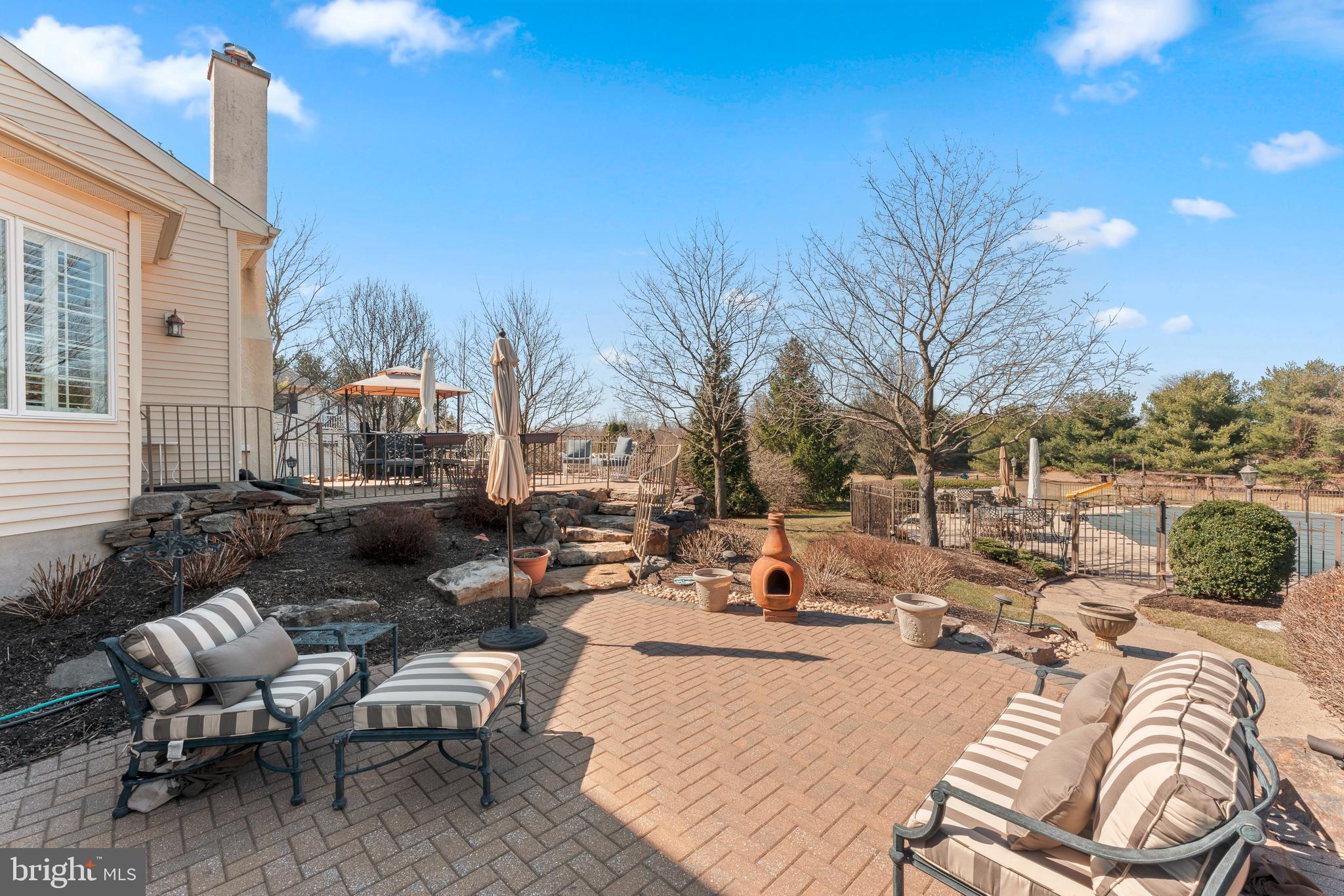 NORTHAMPTON RIDGE - Residential