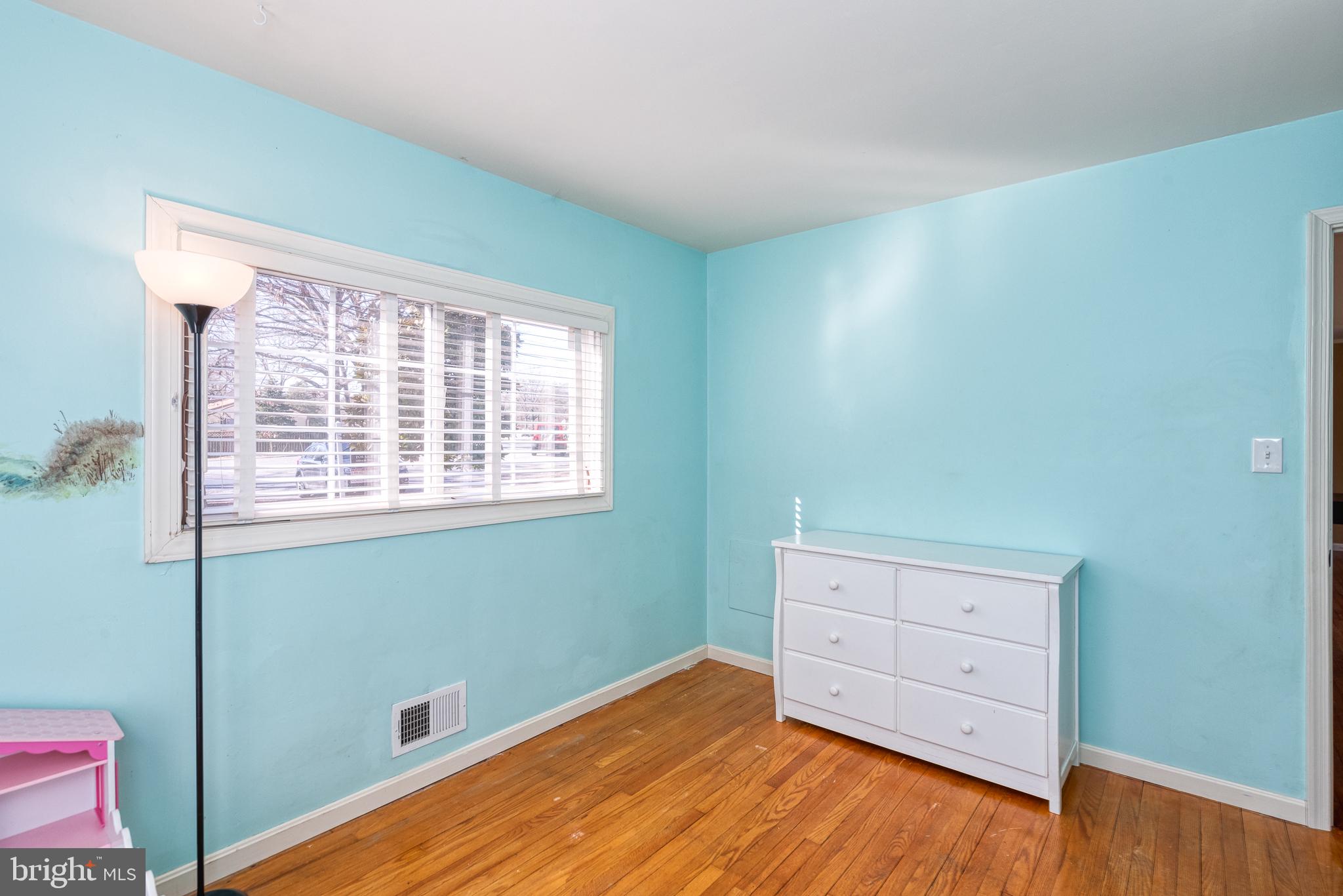 BARRINGTON - Residential