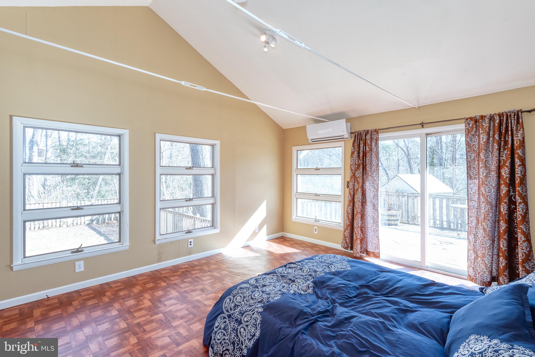 BARRINGTON - Residential