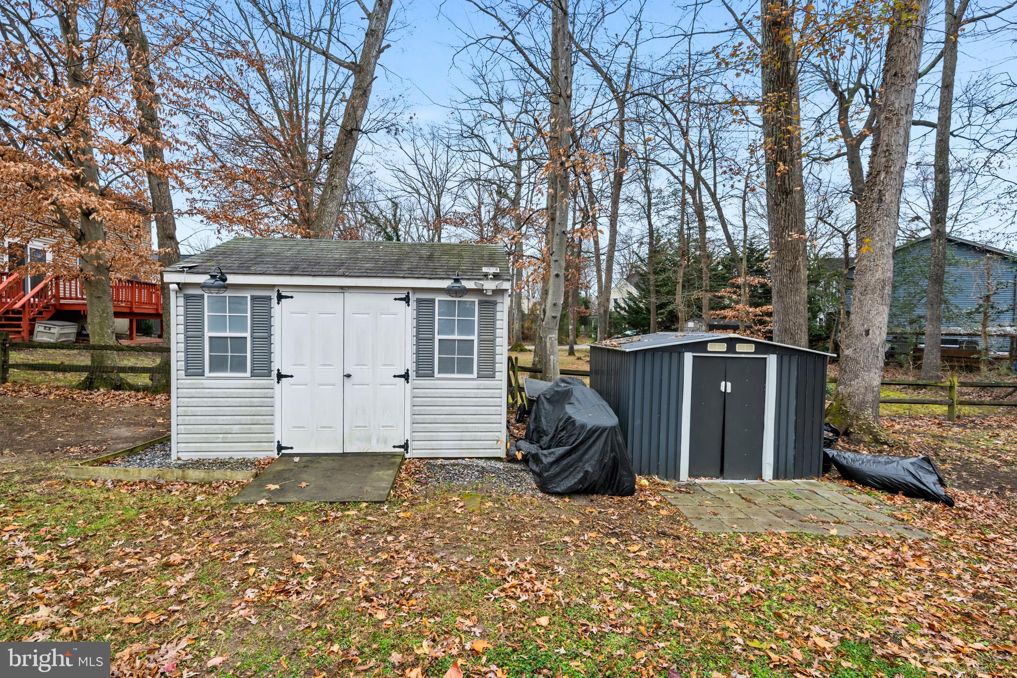 SENTRY WOODS/HUNTINGTON - Residential