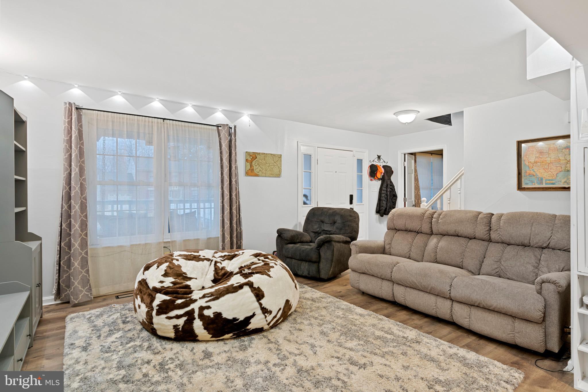 SENTRY WOODS/HUNTINGTON - Residential