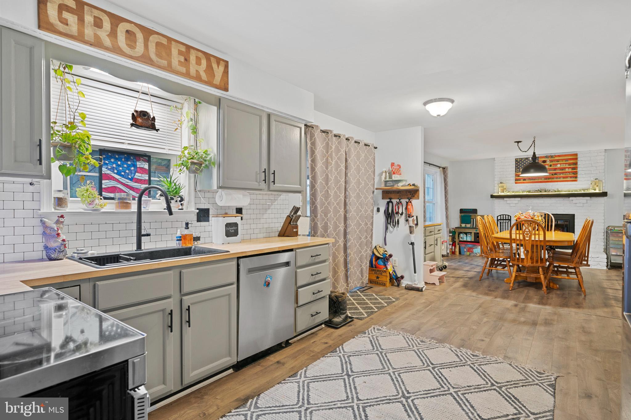 SENTRY WOODS/HUNTINGTON - Residential