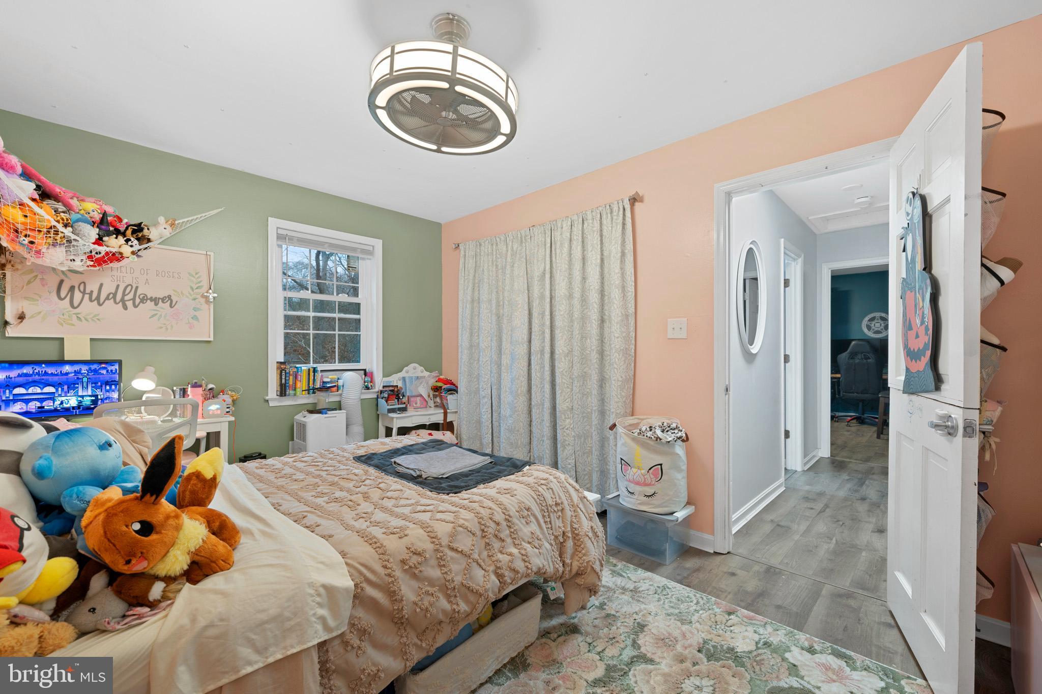 SENTRY WOODS/HUNTINGTON - Residential