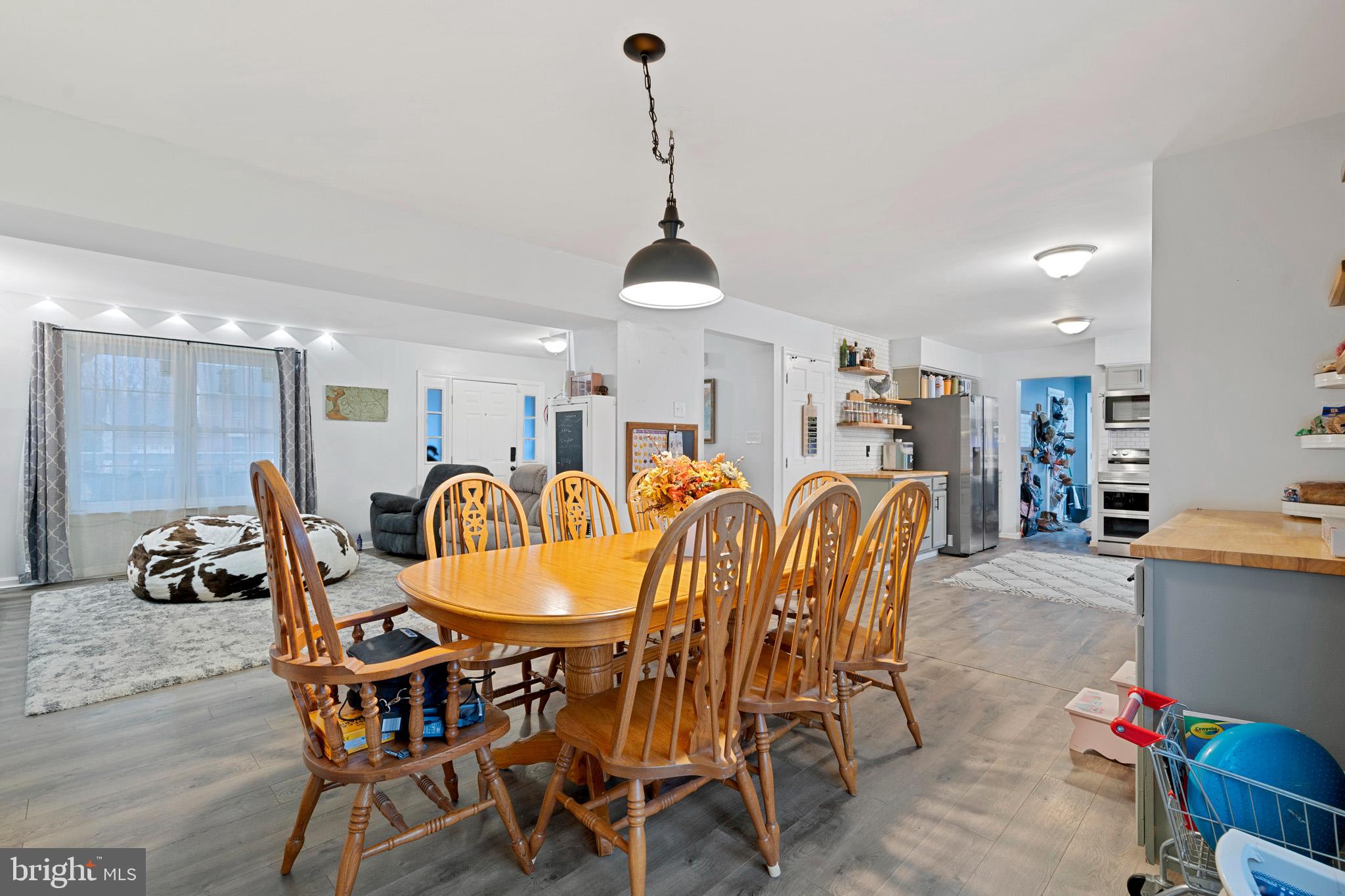 SENTRY WOODS/HUNTINGTON - Residential