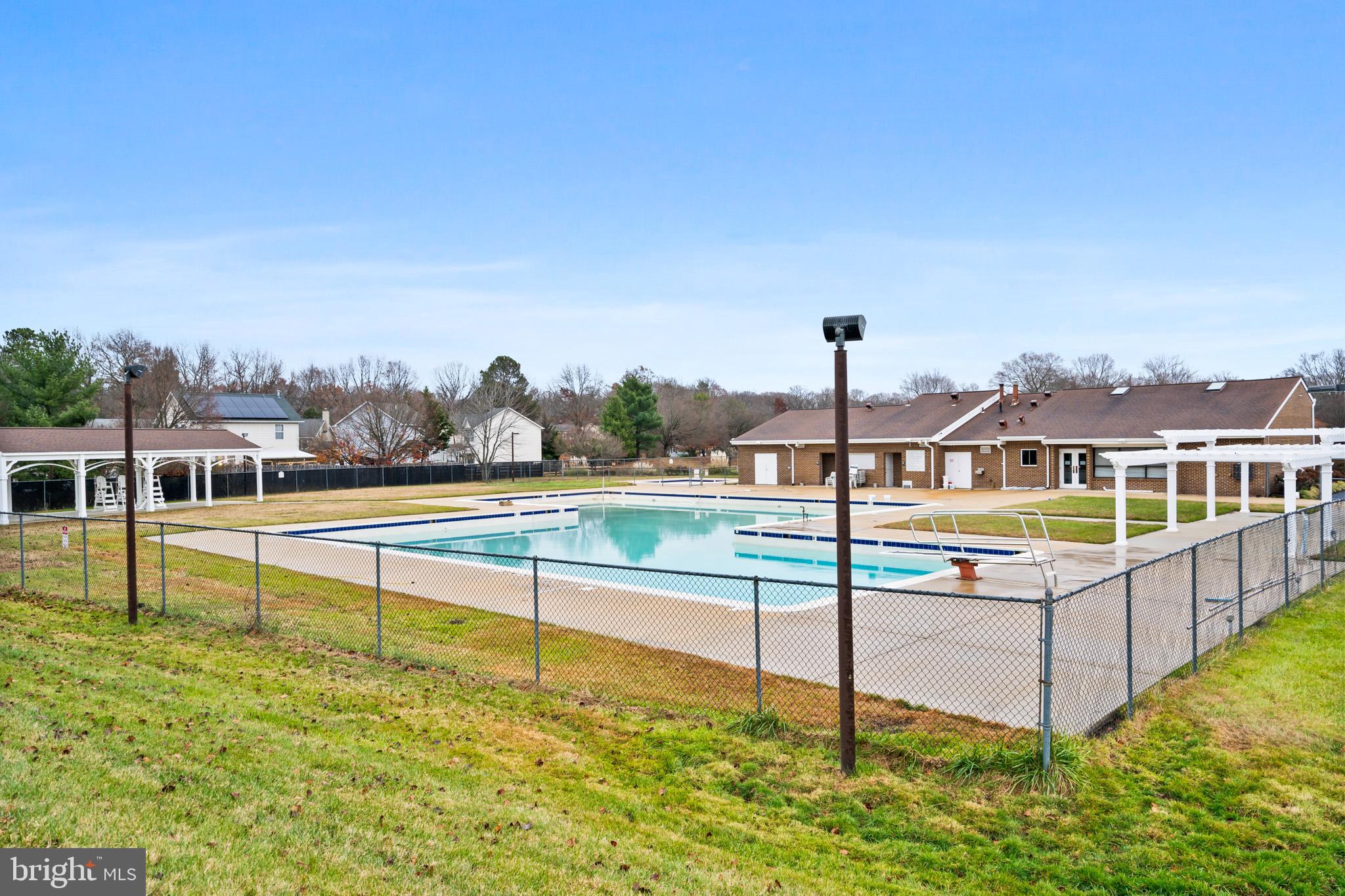 SENTRY WOODS/HUNTINGTON - Residential