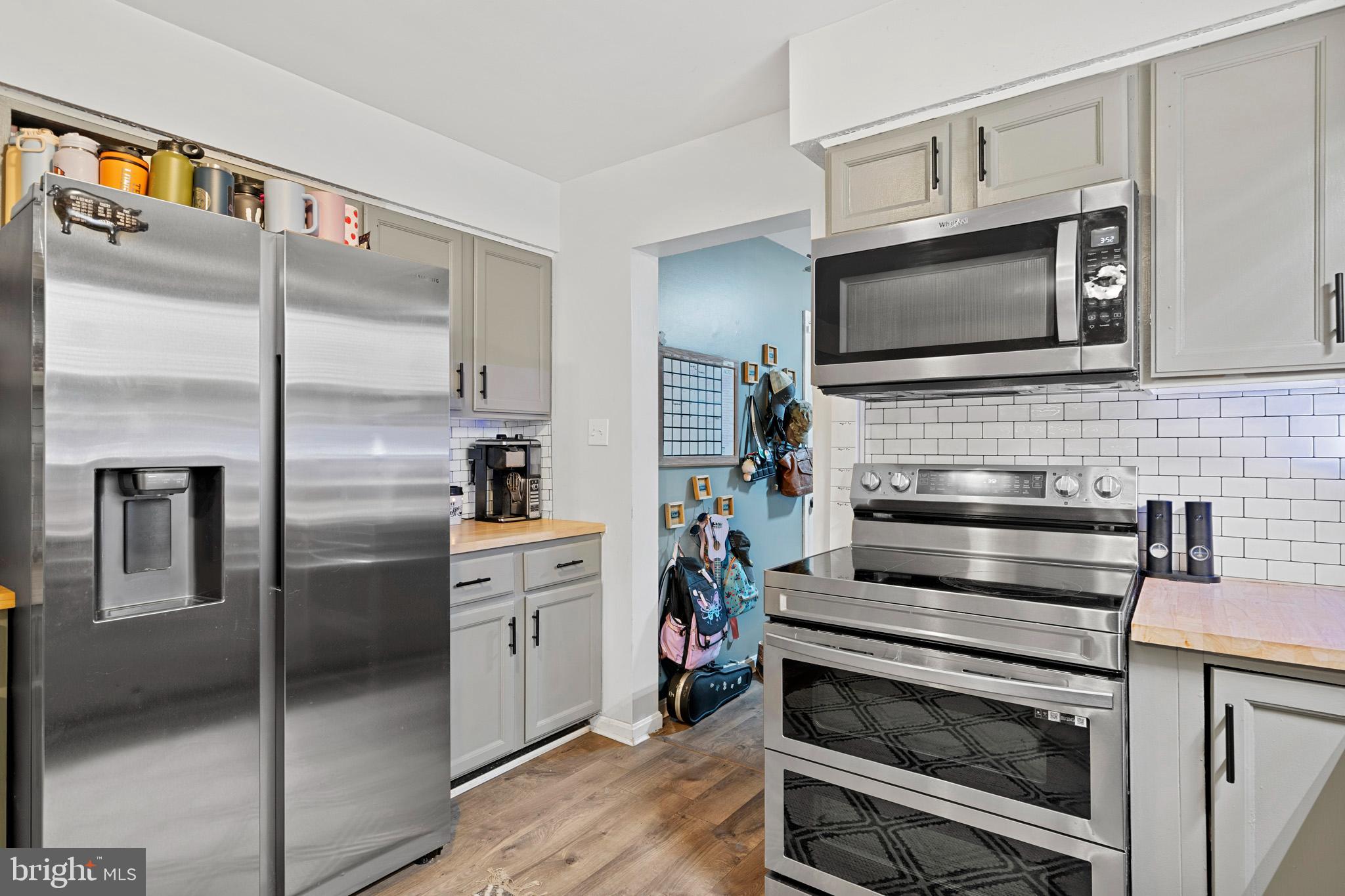 SENTRY WOODS/HUNTINGTON - Residential