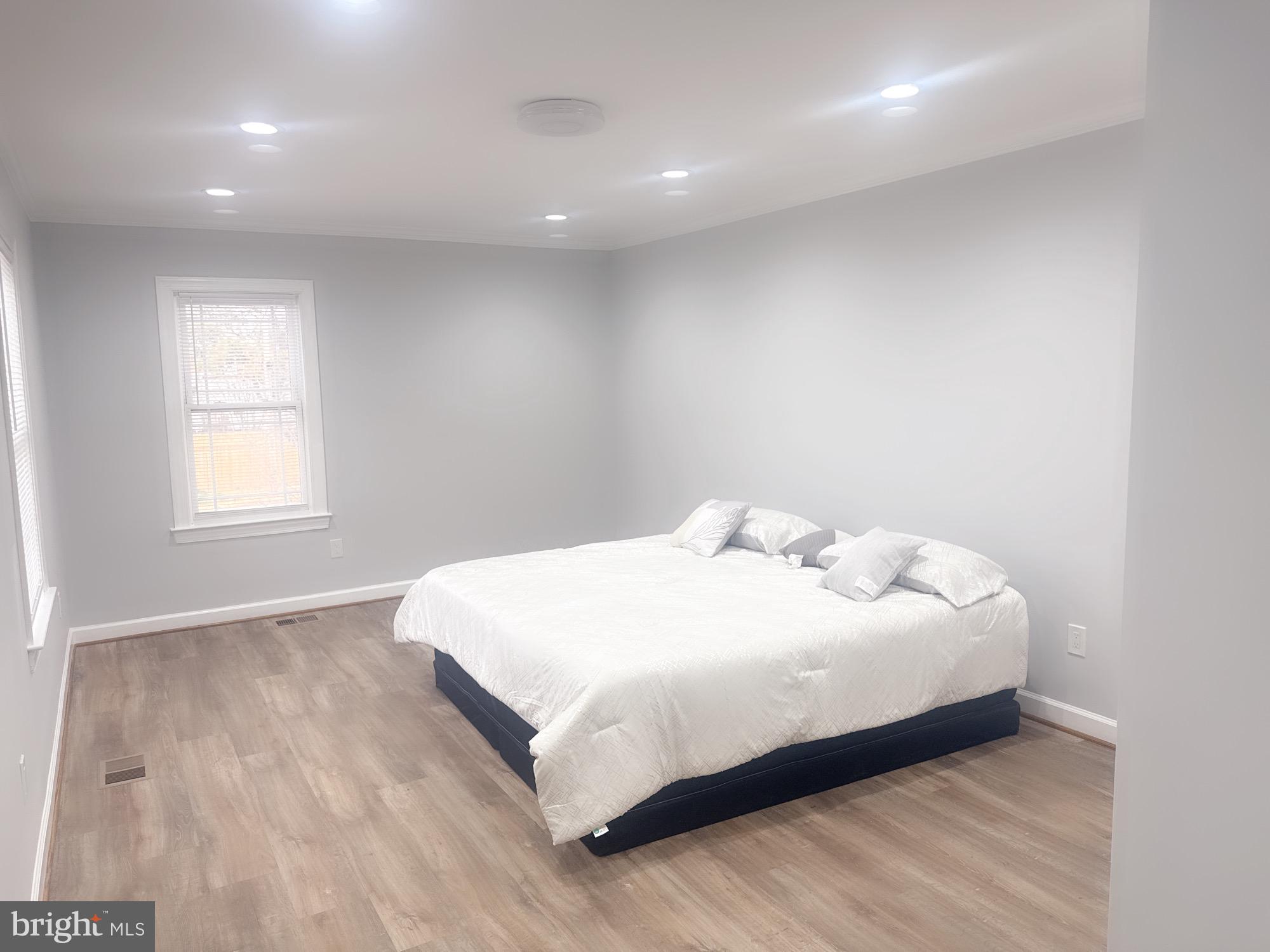 BROOKLYN - Residential