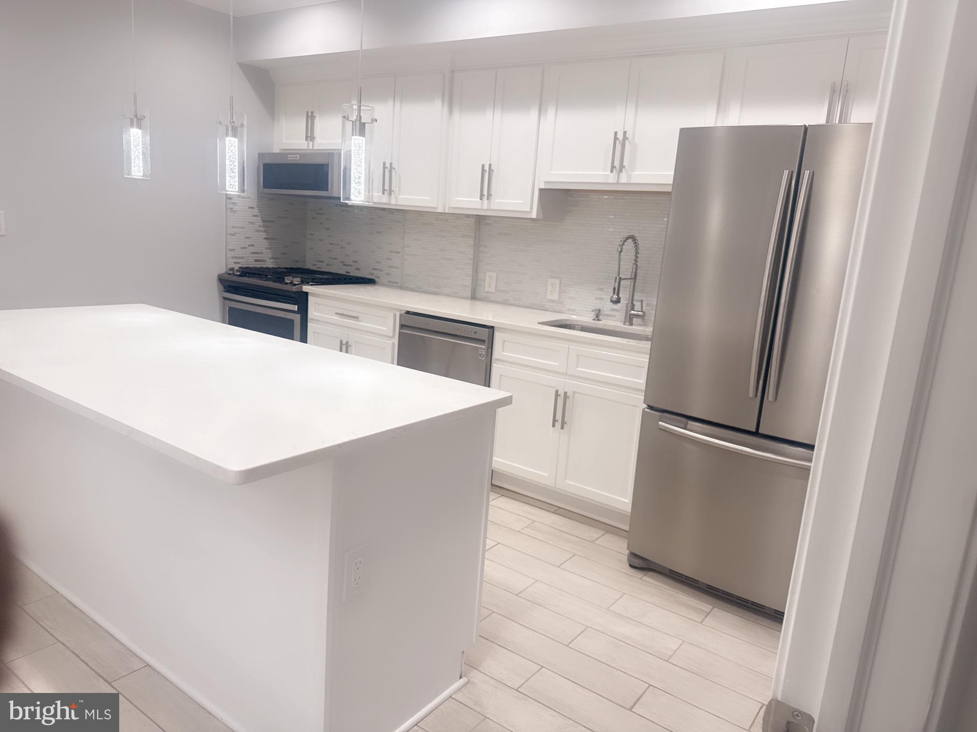 BROOKLYN - Residential