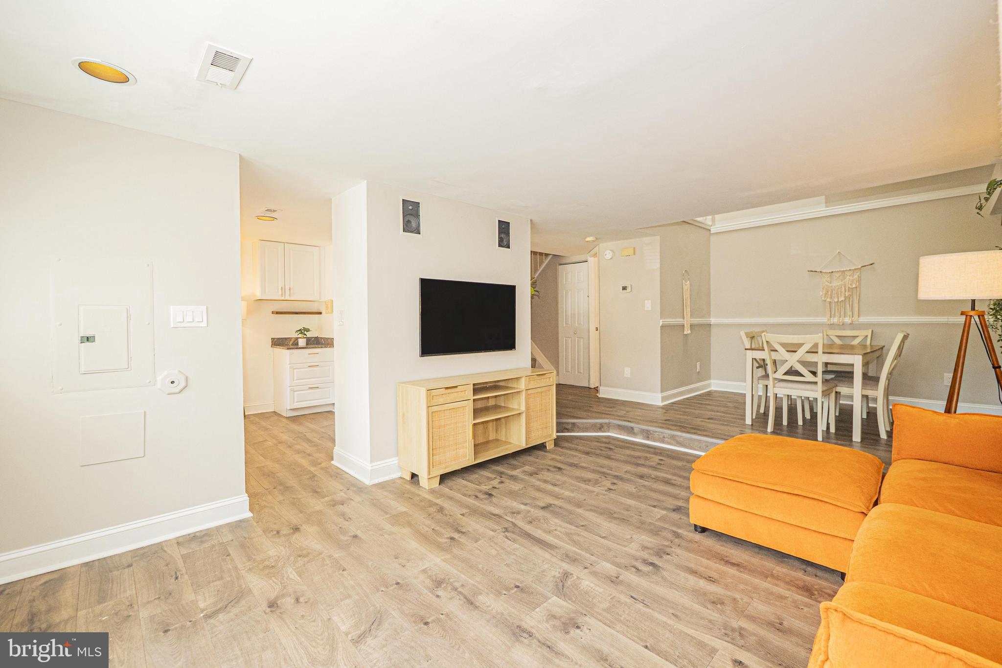 ROGERS FORGE - Residential