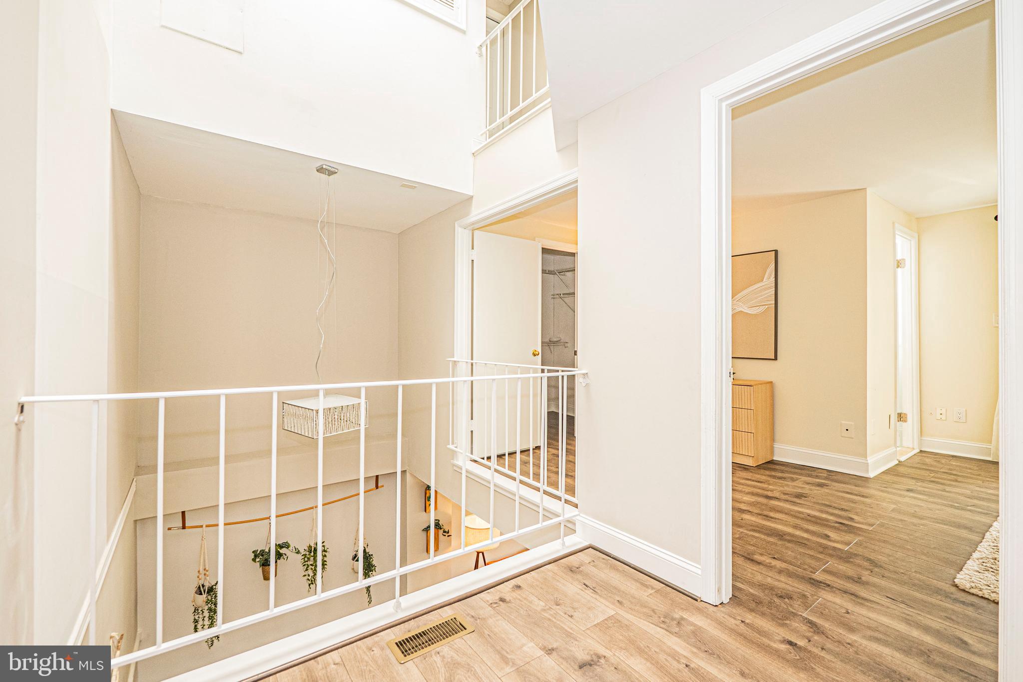 ROGERS FORGE - Residential