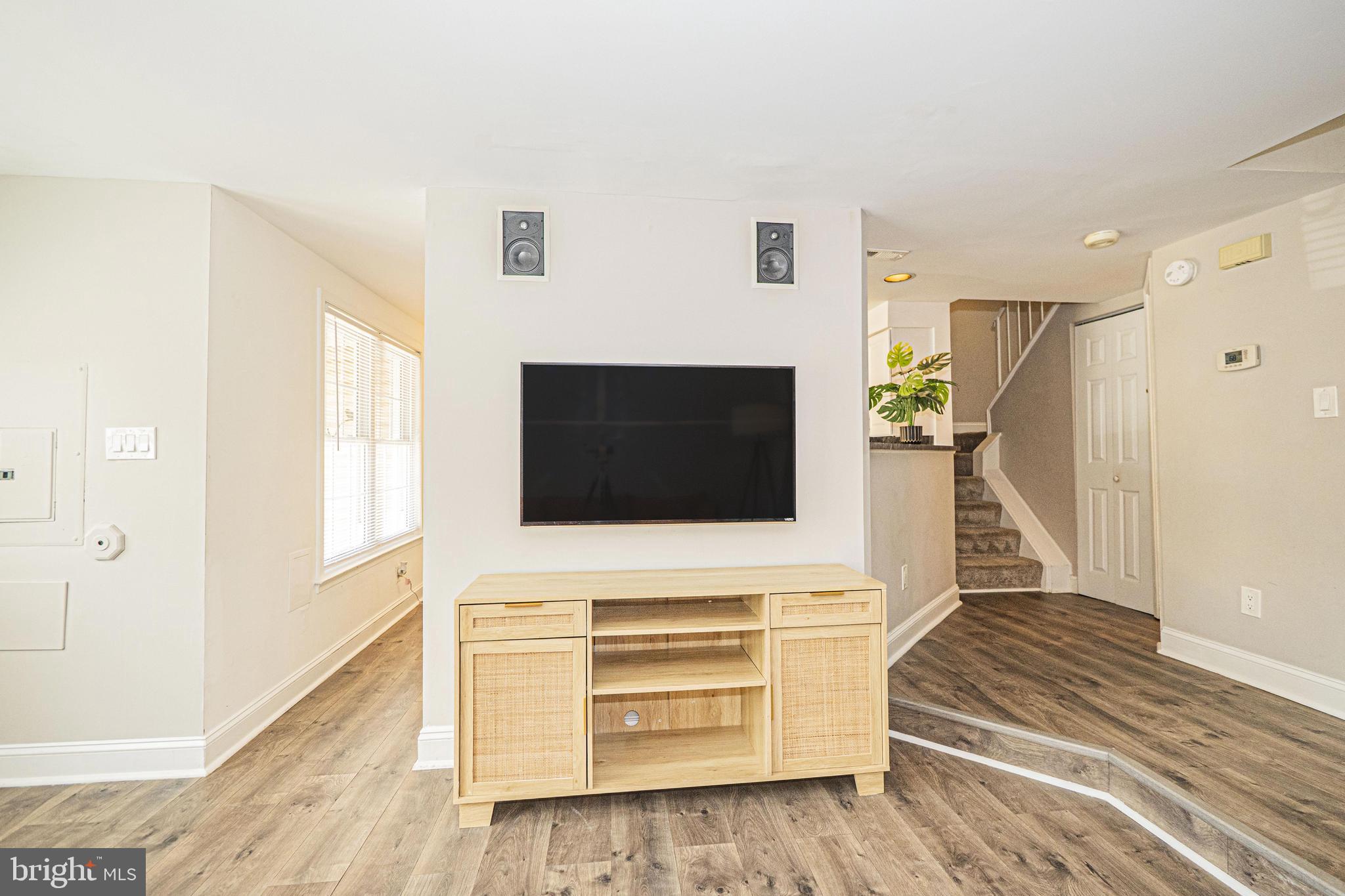 ROGERS FORGE - Residential