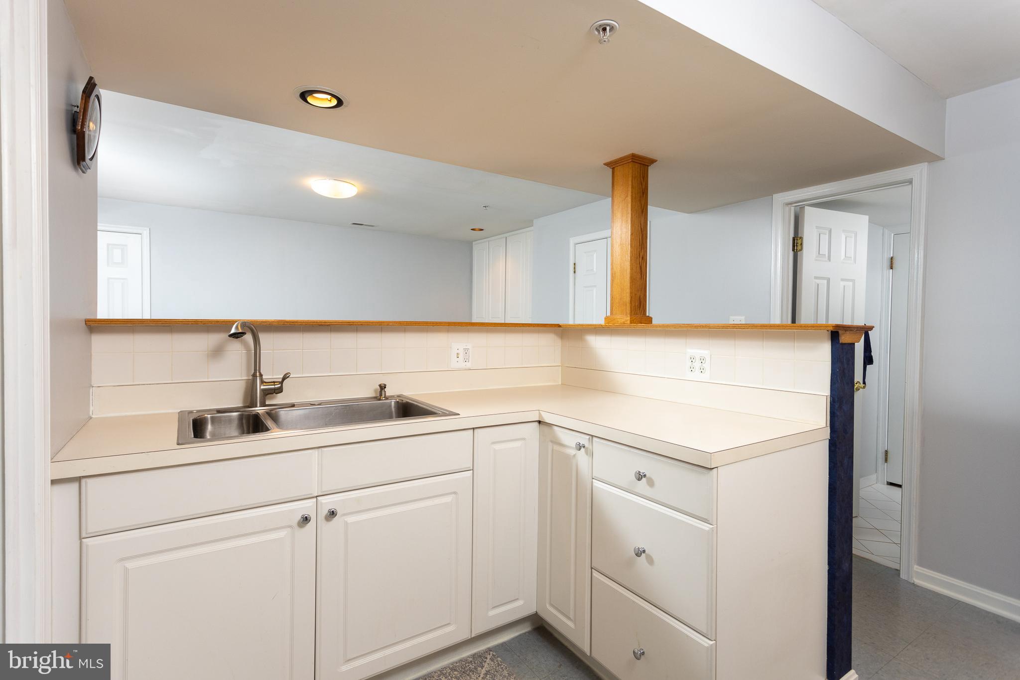 HICKORY OVERLOOK - Residential