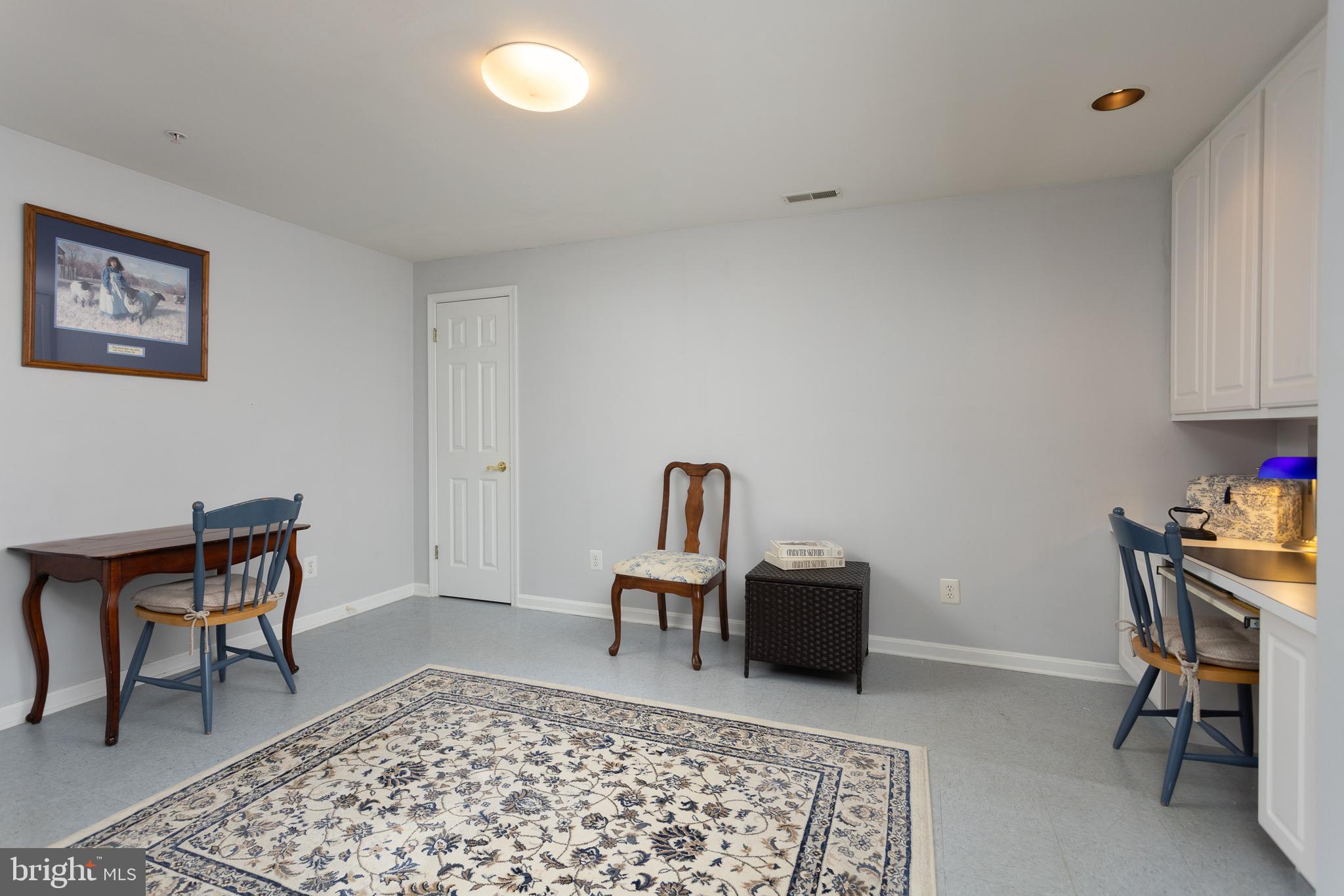 HICKORY OVERLOOK - Residential