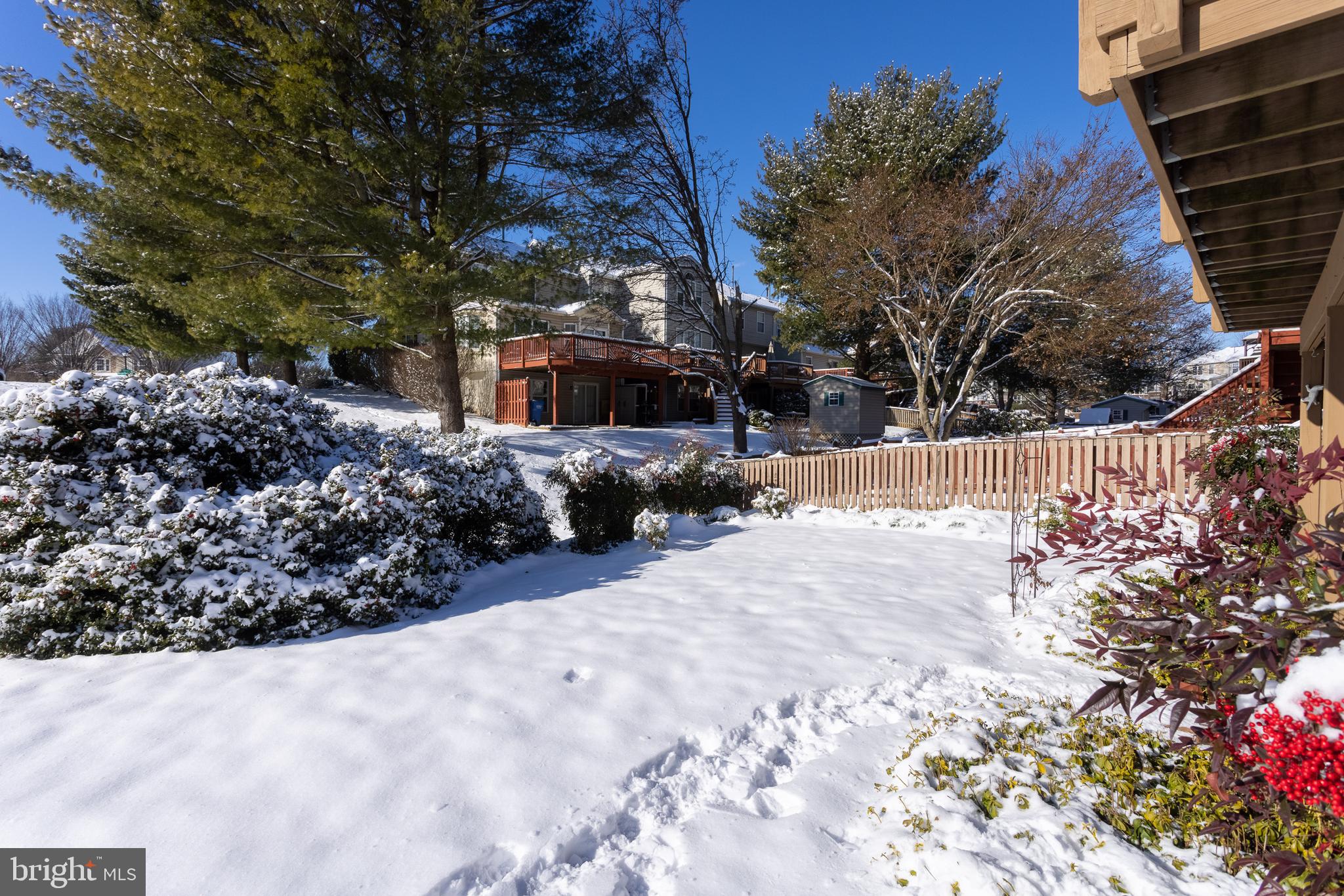 HICKORY OVERLOOK - Residential