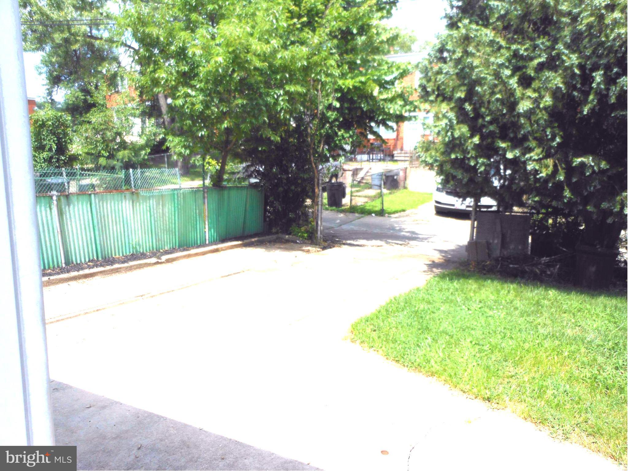 CEDONIA - Residential