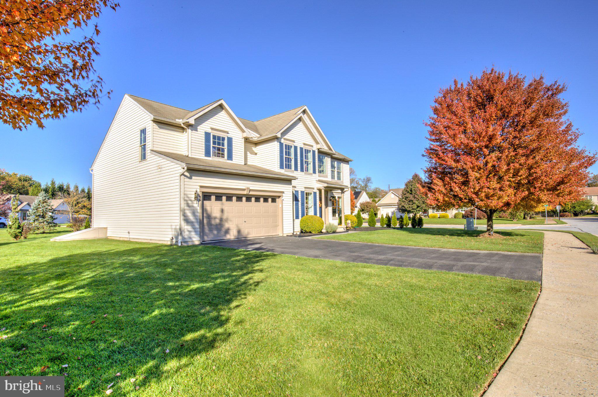 286 GREYSTONE LANE