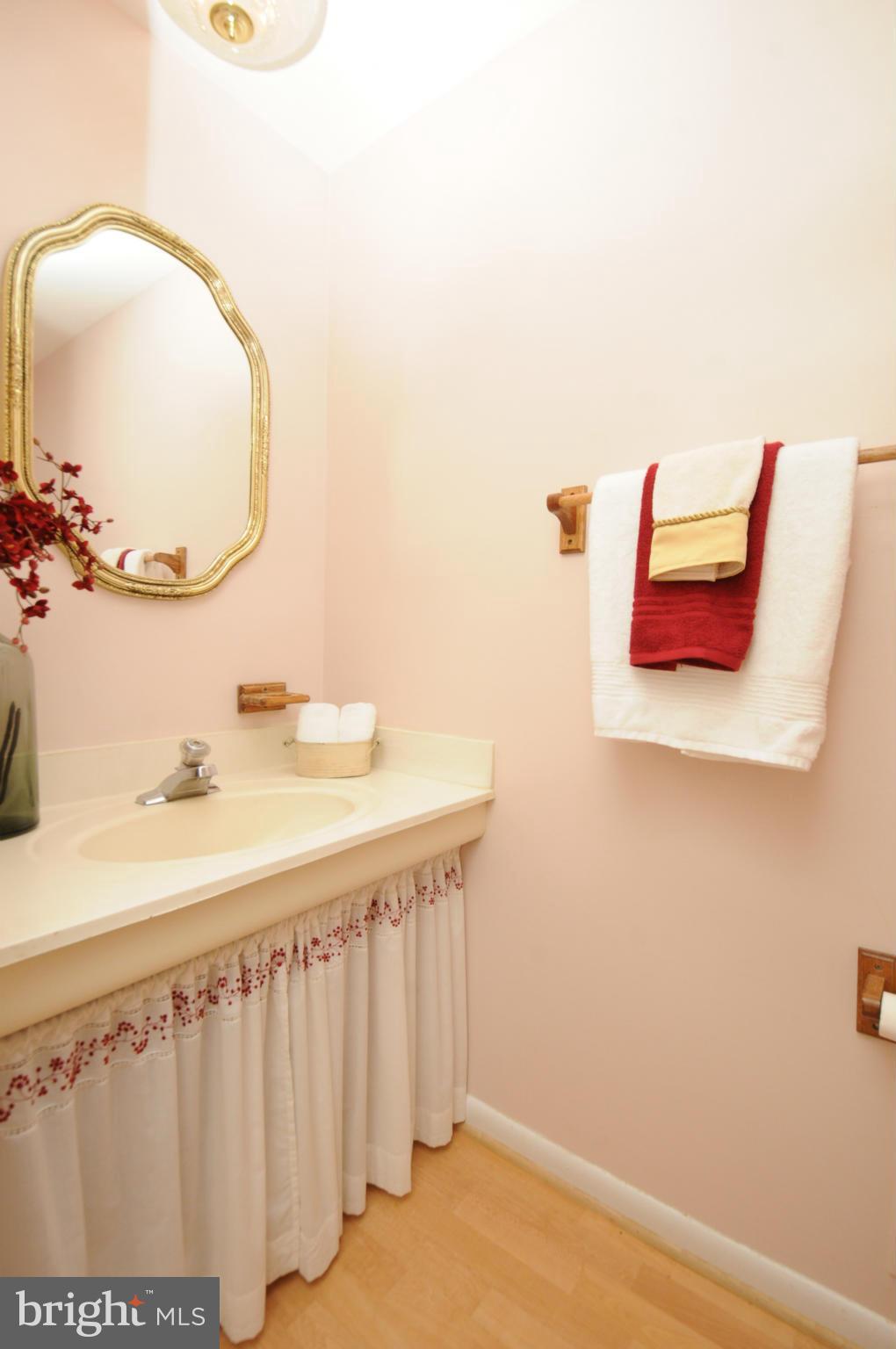 CARDINAL GLEN - Residential Lease