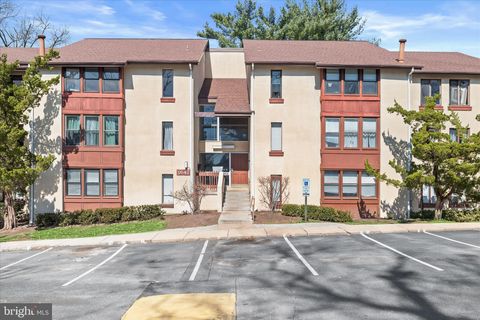 Photo of 9647 White Acre Road #C-1, COLUMBIA, MD 21045 (MLS # MDHW2065314)