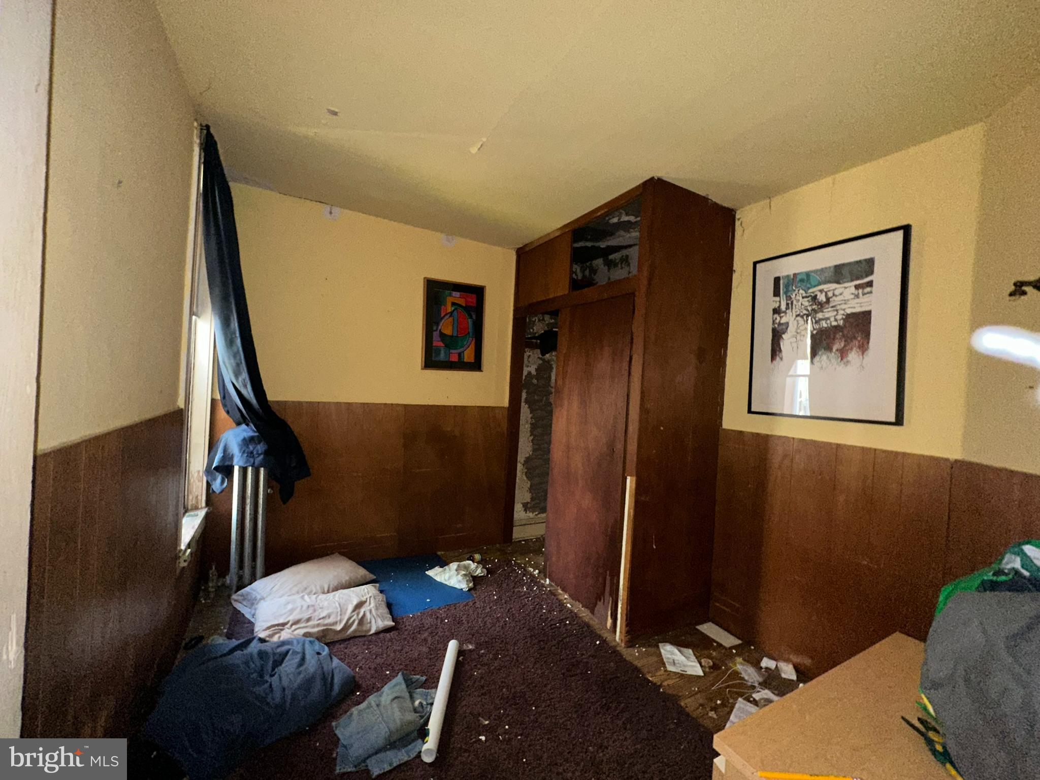 PHILADELPHIA - Residential