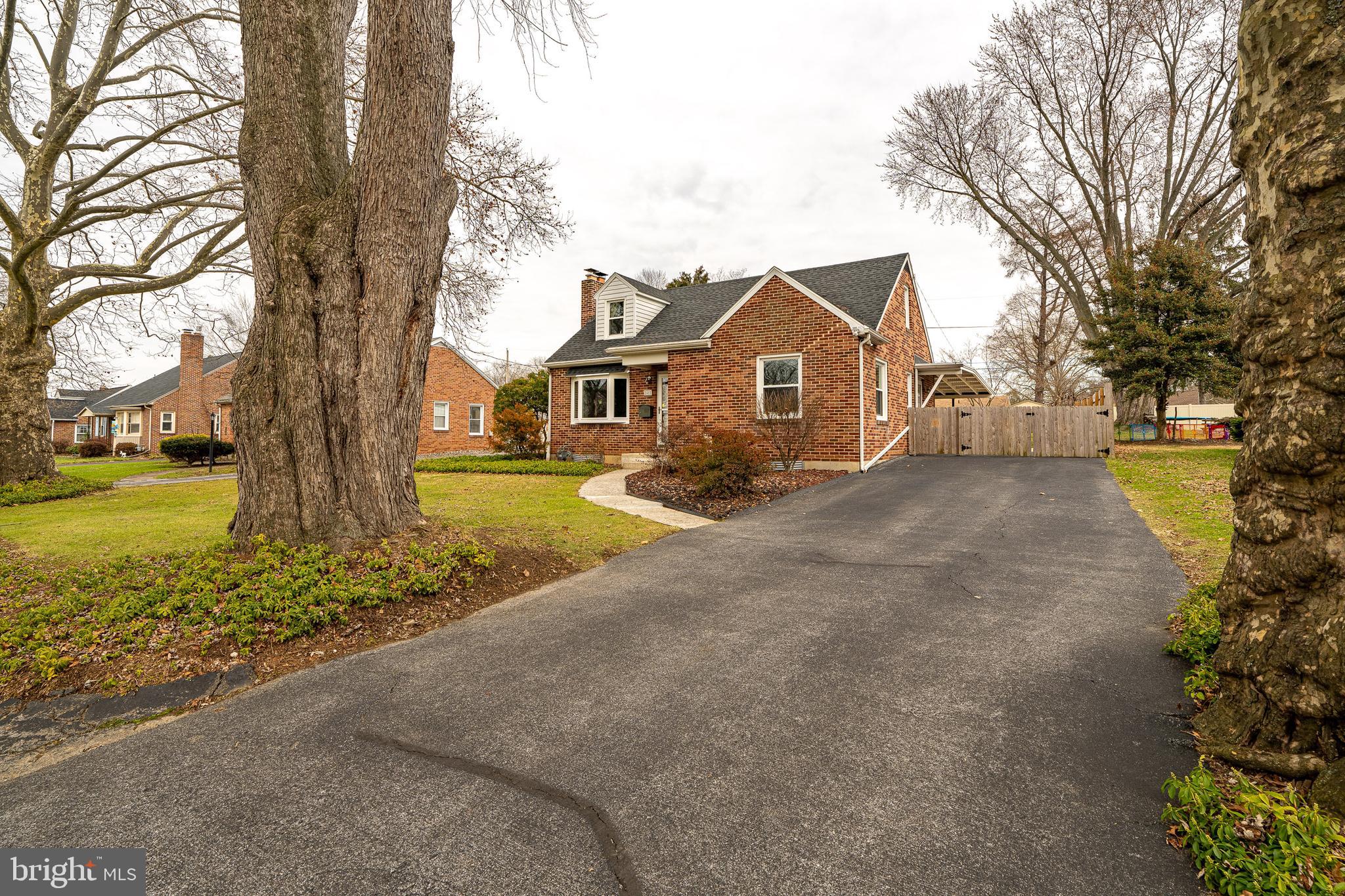 FAYFIELD - Residential