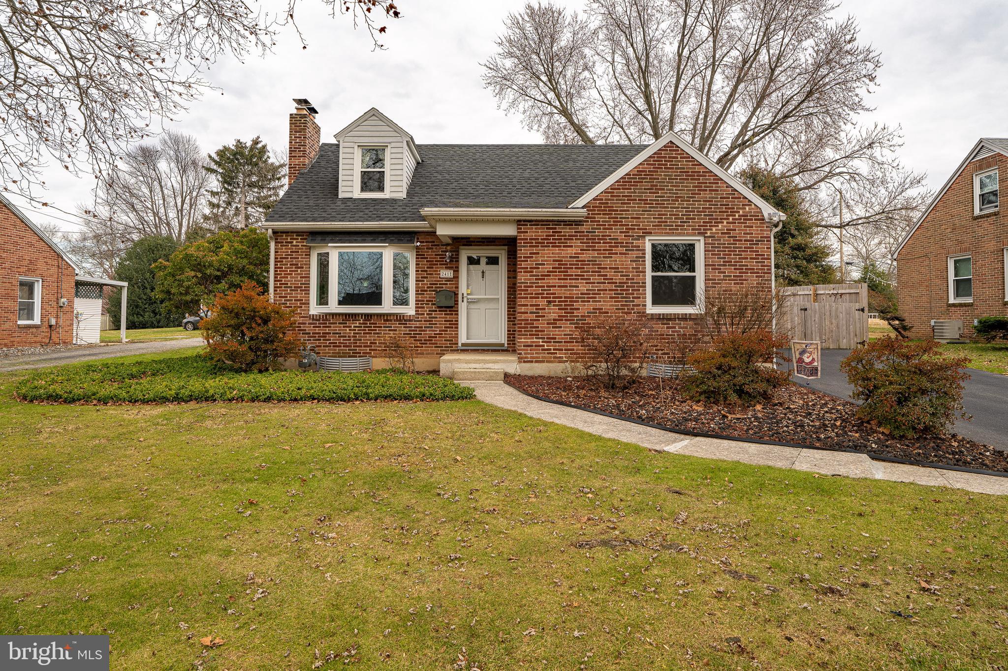 FAYFIELD - Residential