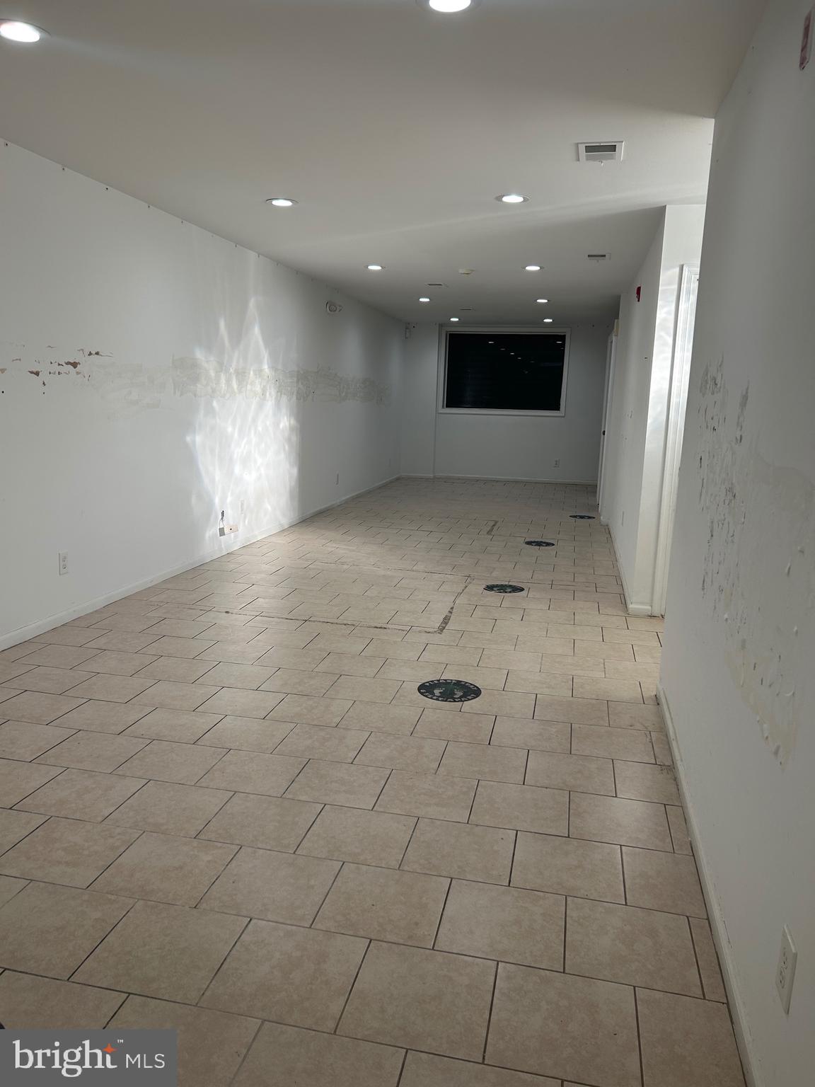 POINT BREEZE - Residential Income