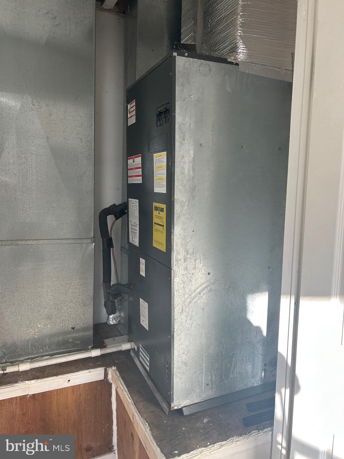 POINT BREEZE - Residential Income