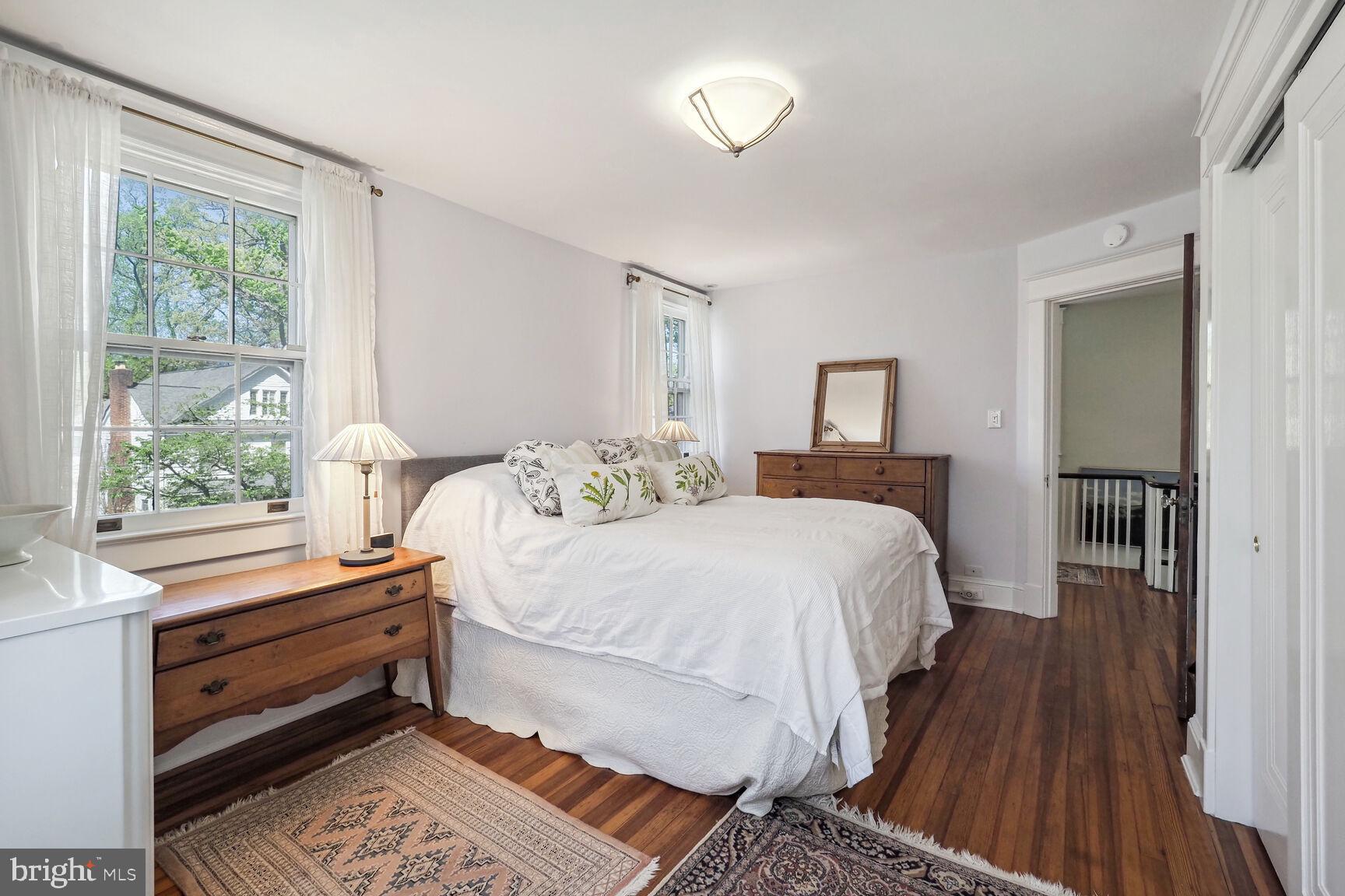 CHEVY CHASE - Residential