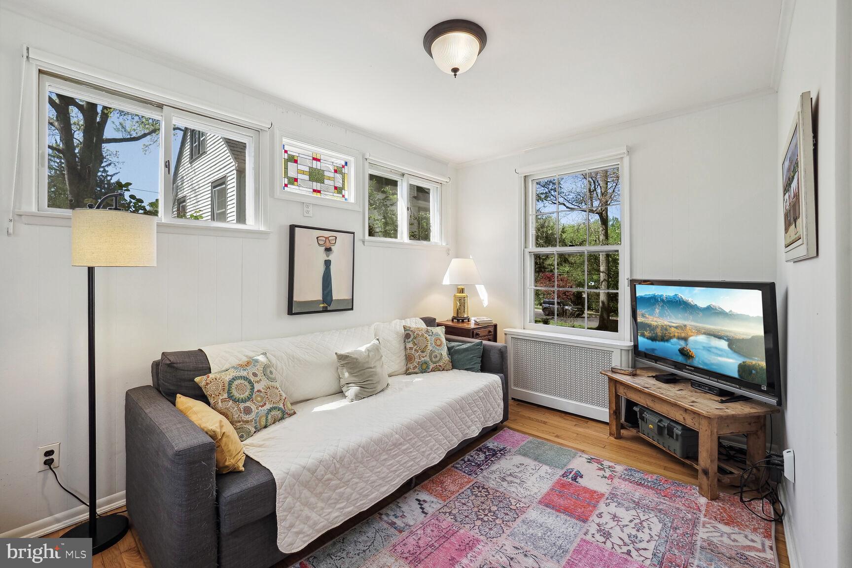 CHEVY CHASE - Residential