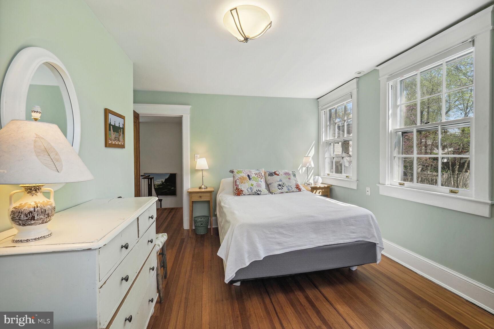 CHEVY CHASE - Residential