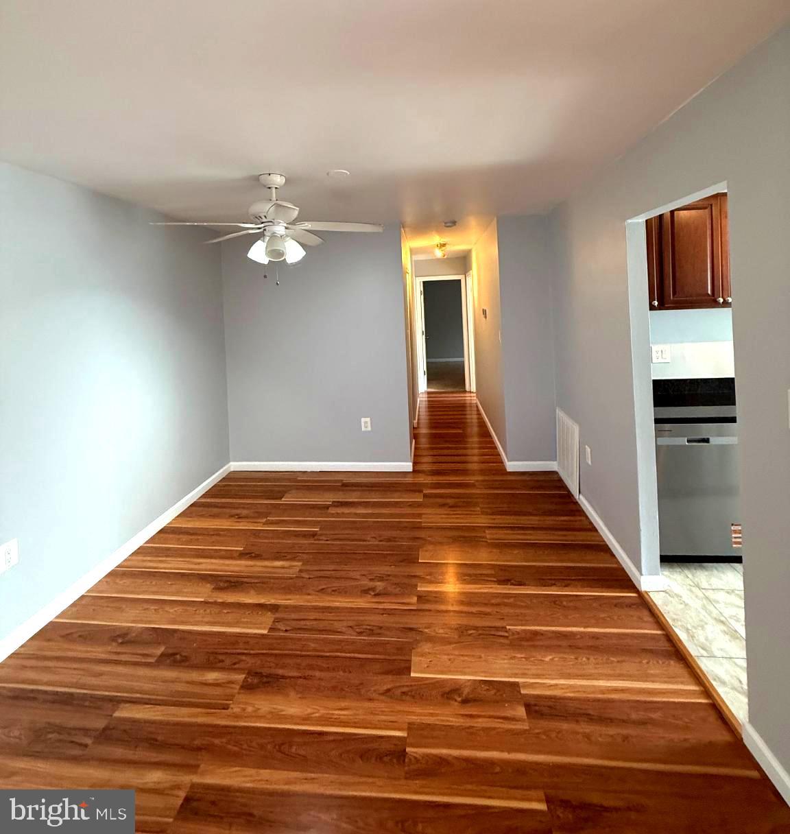 VALLEY PARK CONDOMINIUMS - Residential Lease