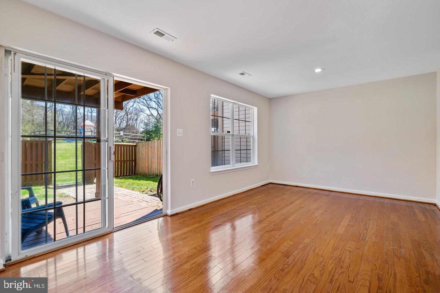 COMPTON VILLAGE - Residential Lease