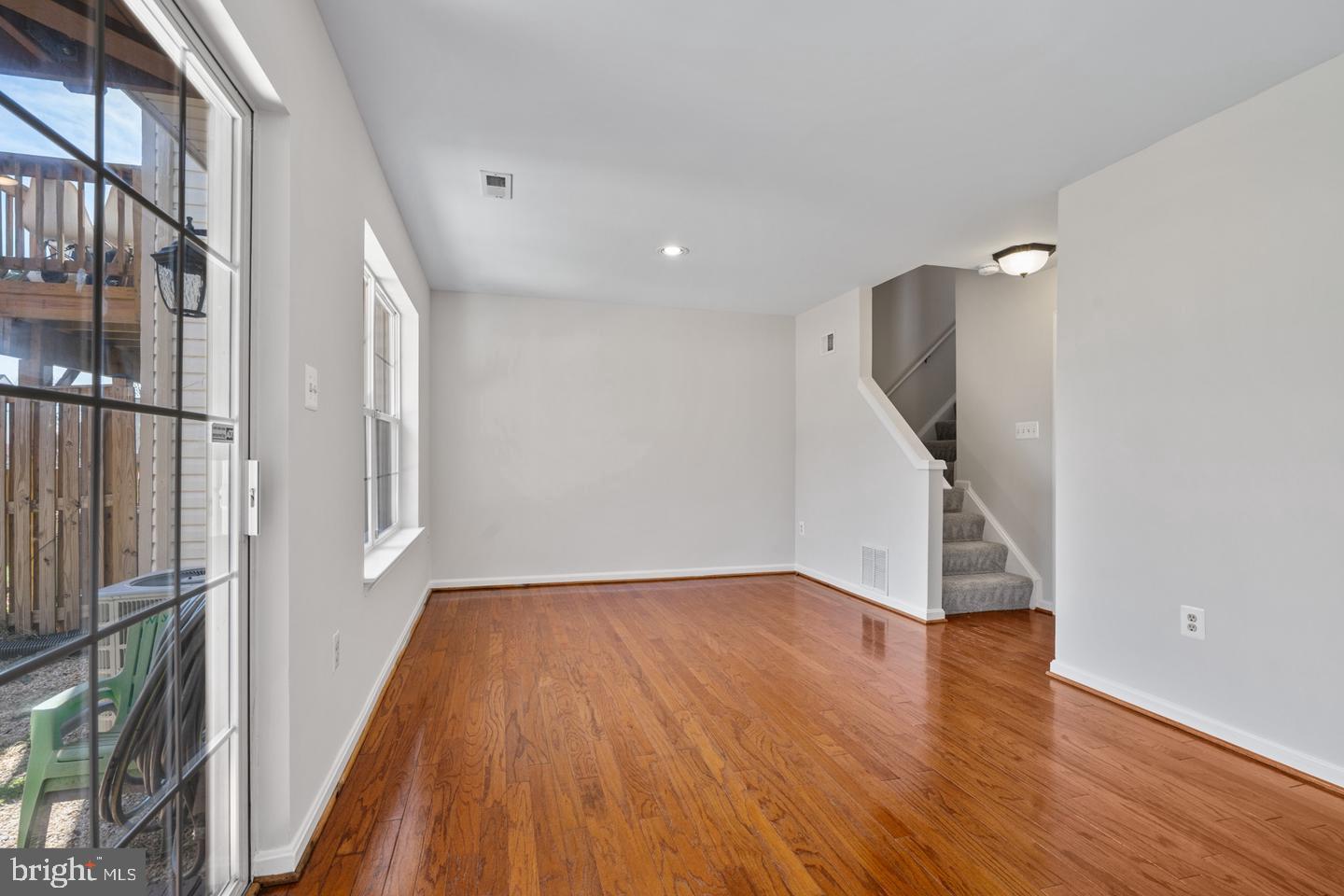 COMPTON VILLAGE - Residential Lease