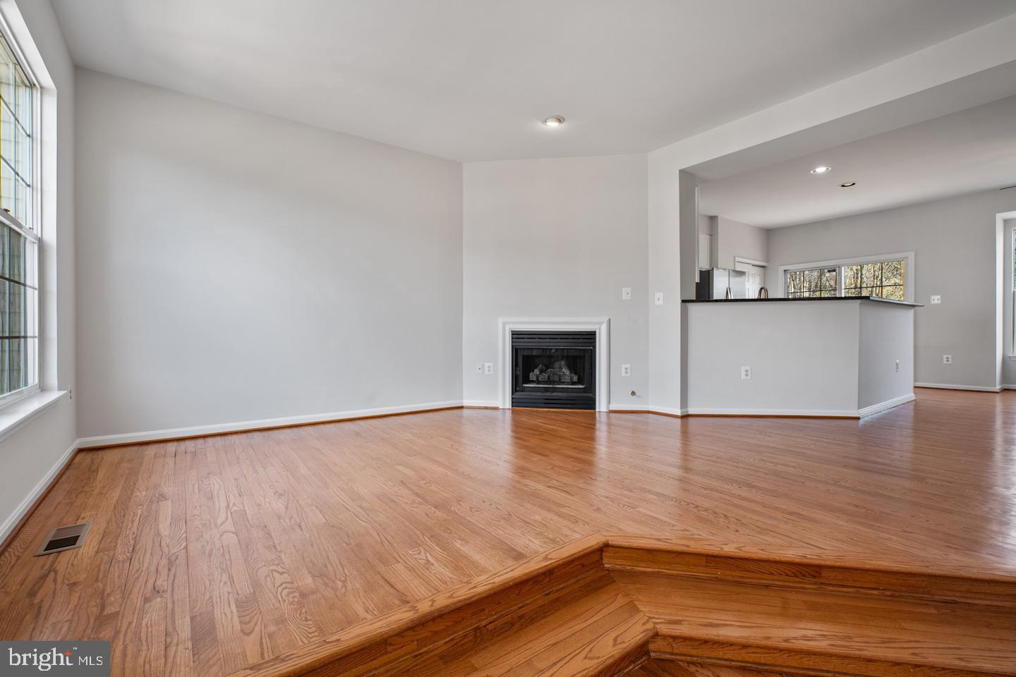 COMPTON VILLAGE - Residential Lease