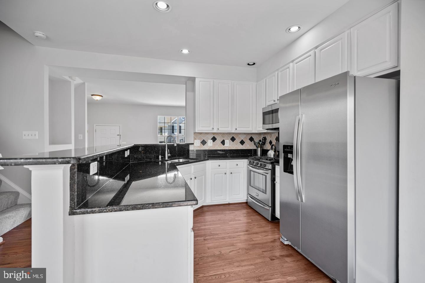 COMPTON VILLAGE - Residential Lease