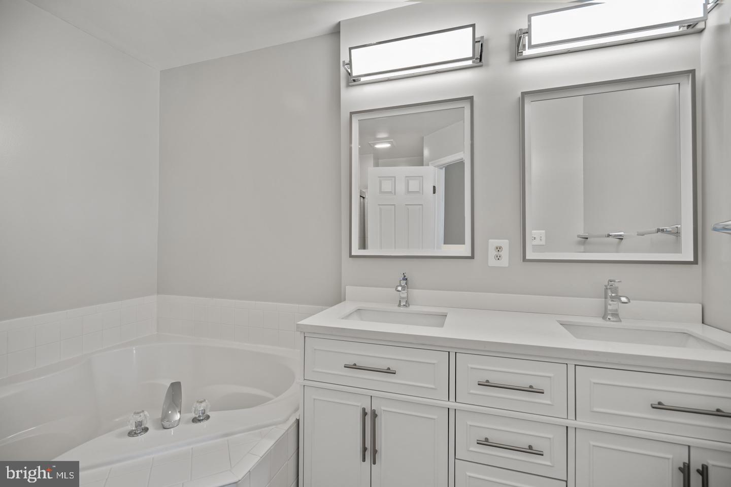 COMPTON VILLAGE - Residential Lease