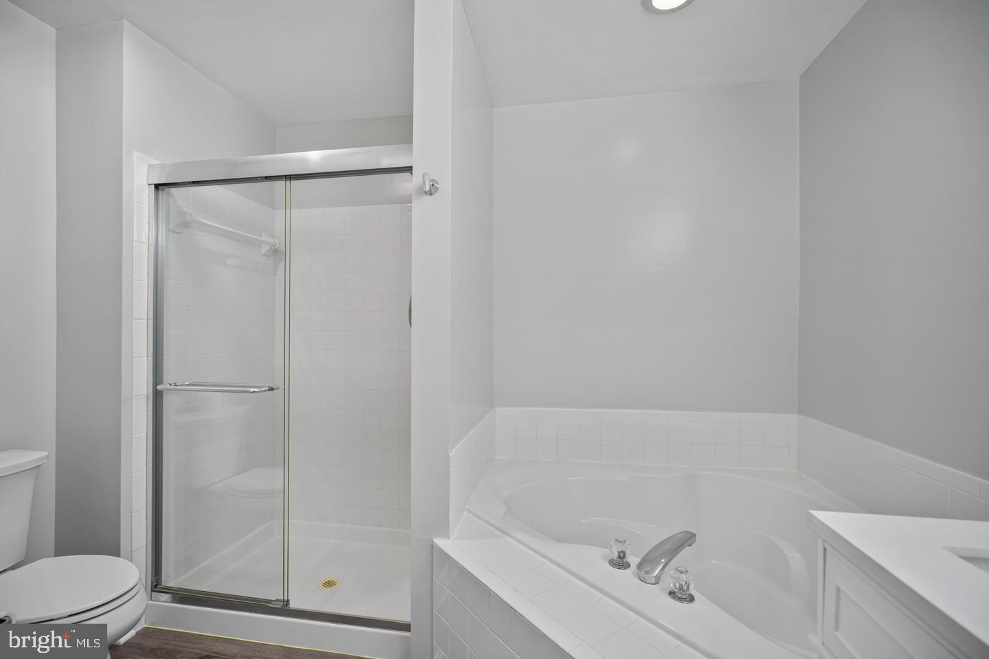 COMPTON VILLAGE - Residential Lease